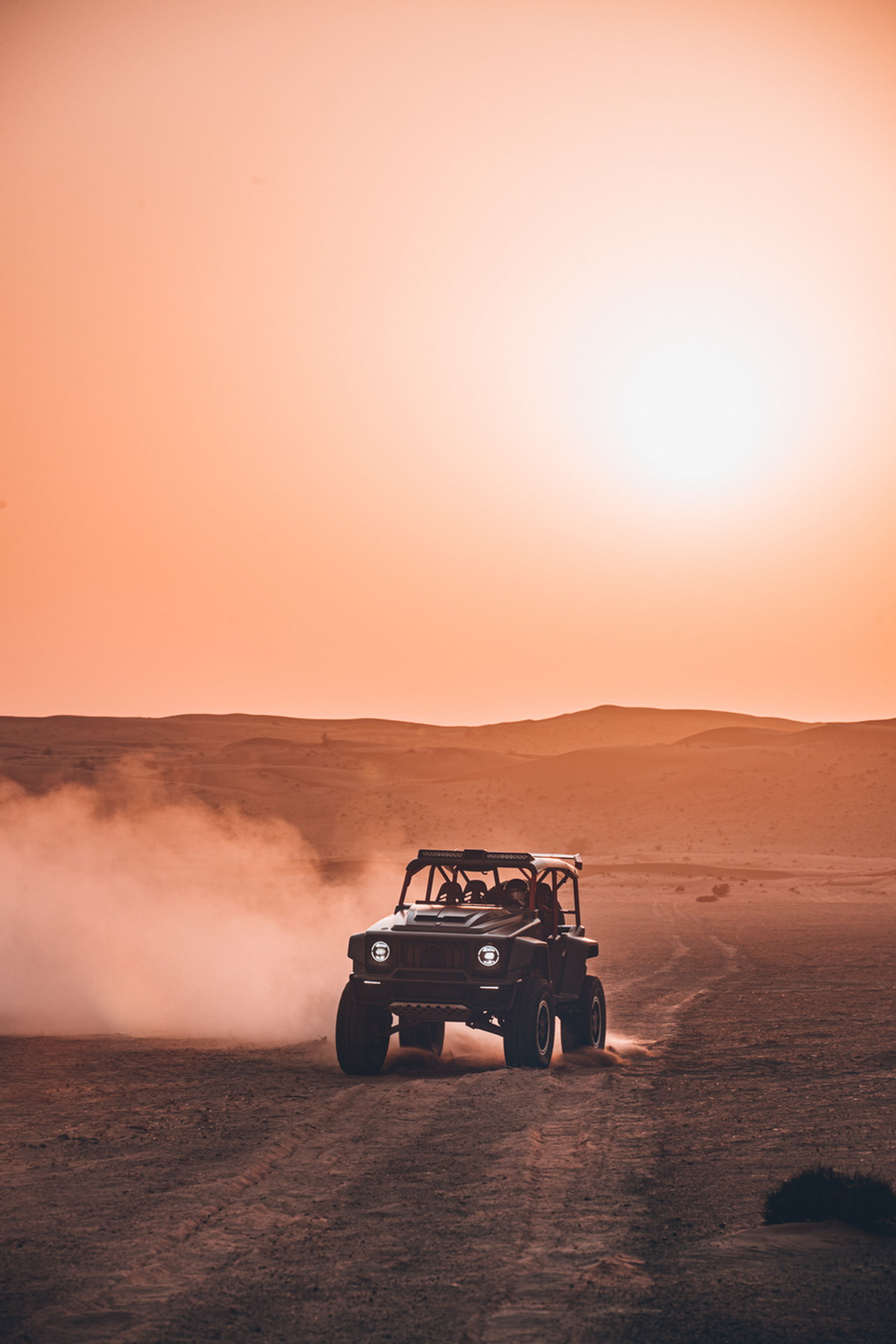 Brabus 900 Crawler (2022): Dune-Bashing Buggy