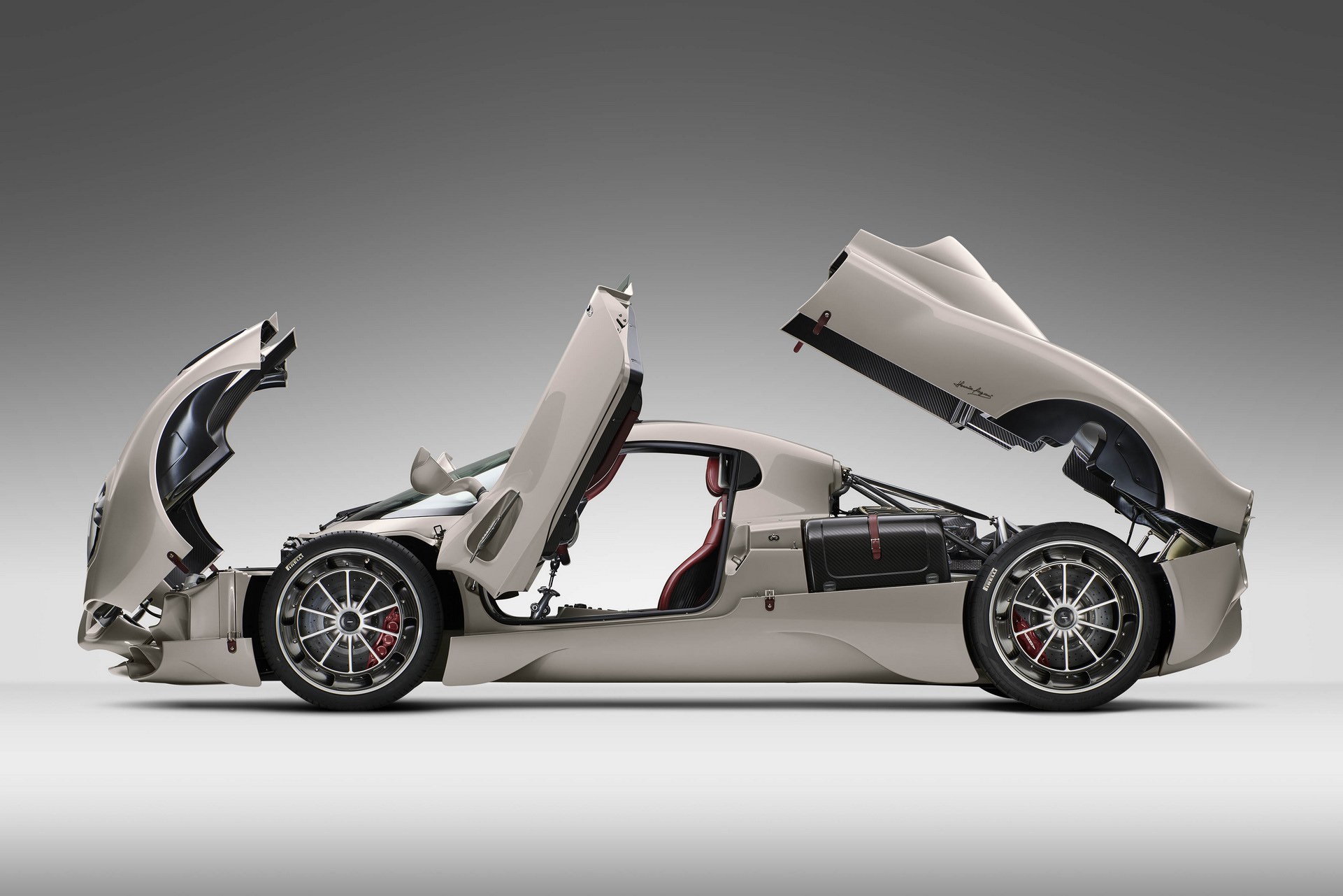 Pagani Utopia (2023)