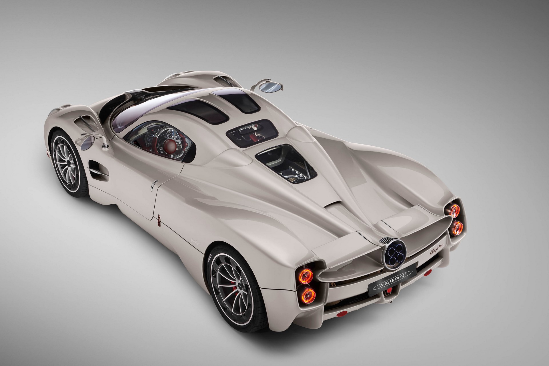 Pagani Utopia (2023)