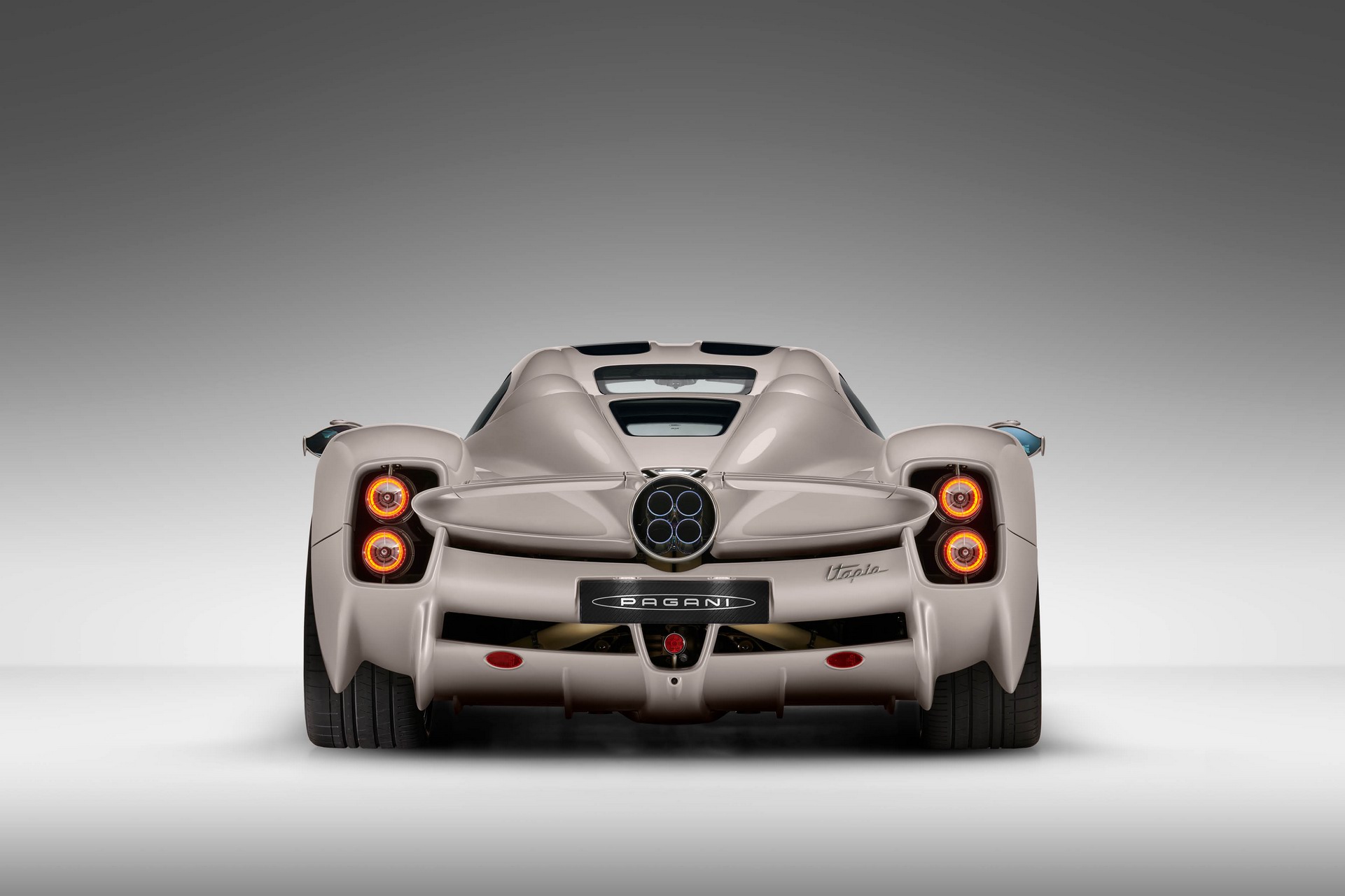 Pagani Utopia (2023)