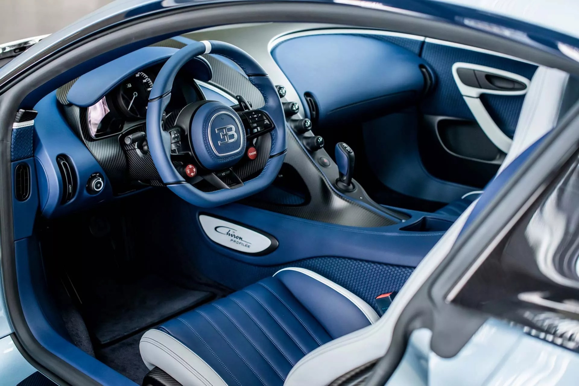 Bugatti Chiron Profileé (2022) – Interior