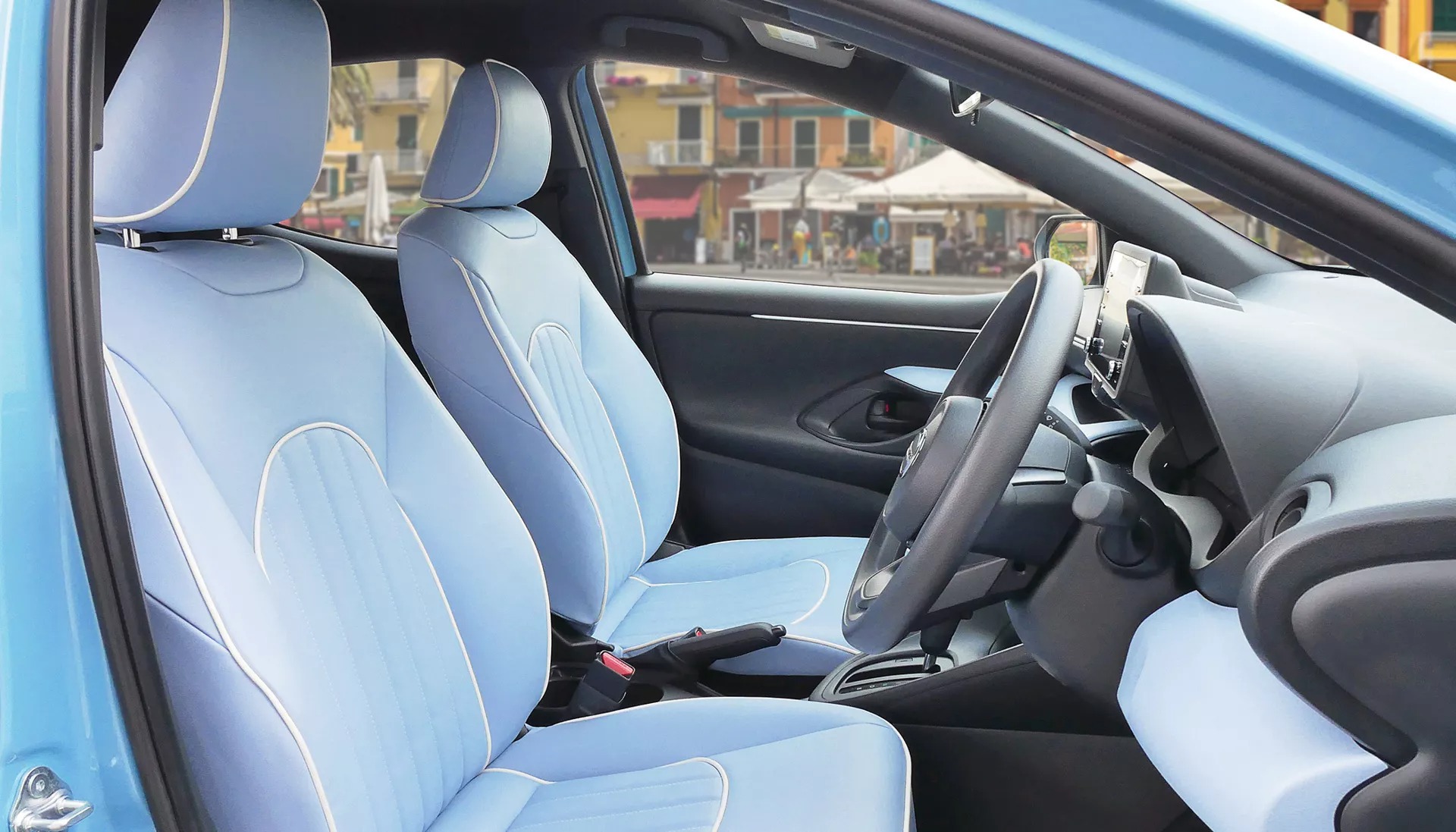 Mitsuoka Viewt Story (2023) – Interior