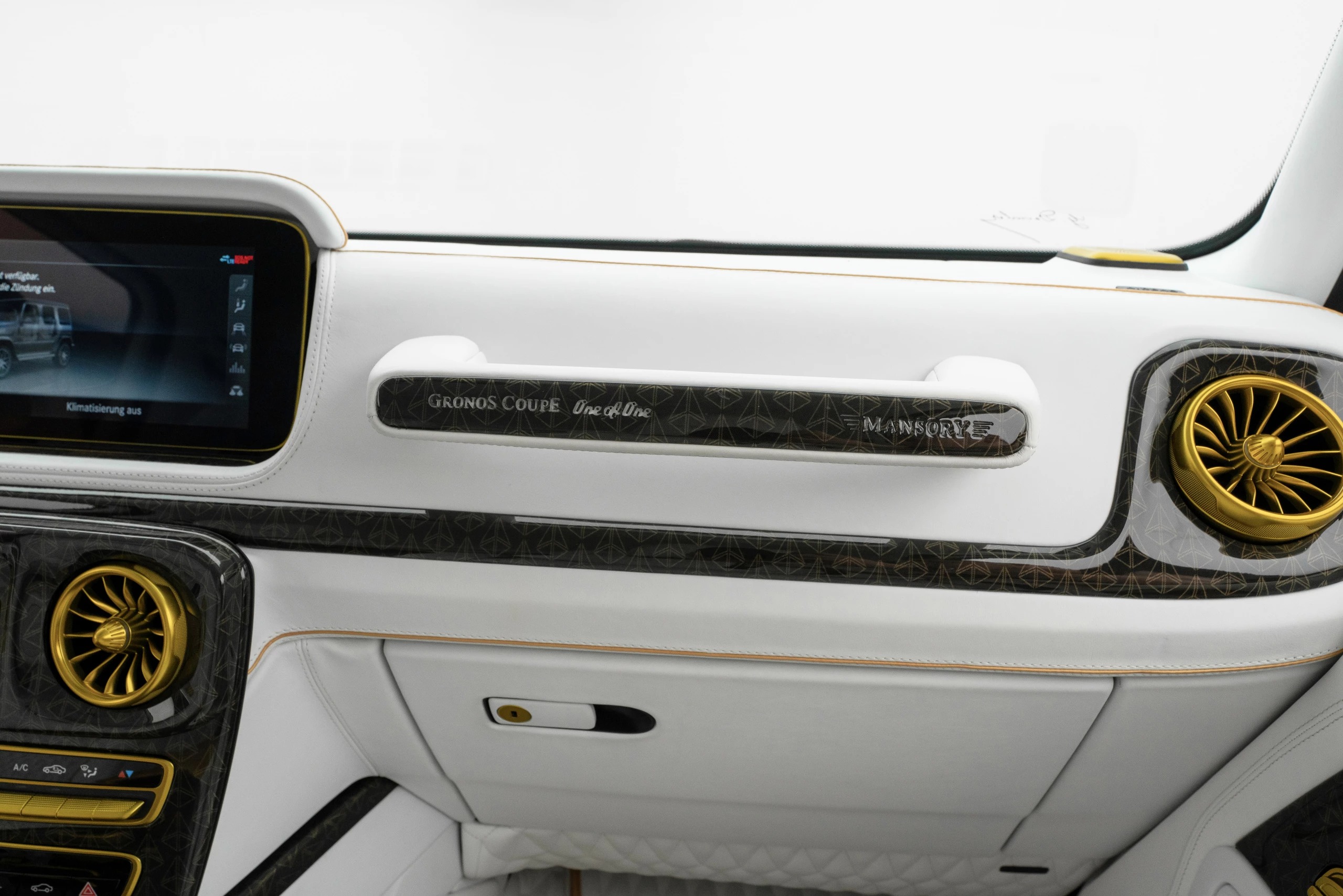 Mansory GRONOS Coupe EVO C (2023) – Interior