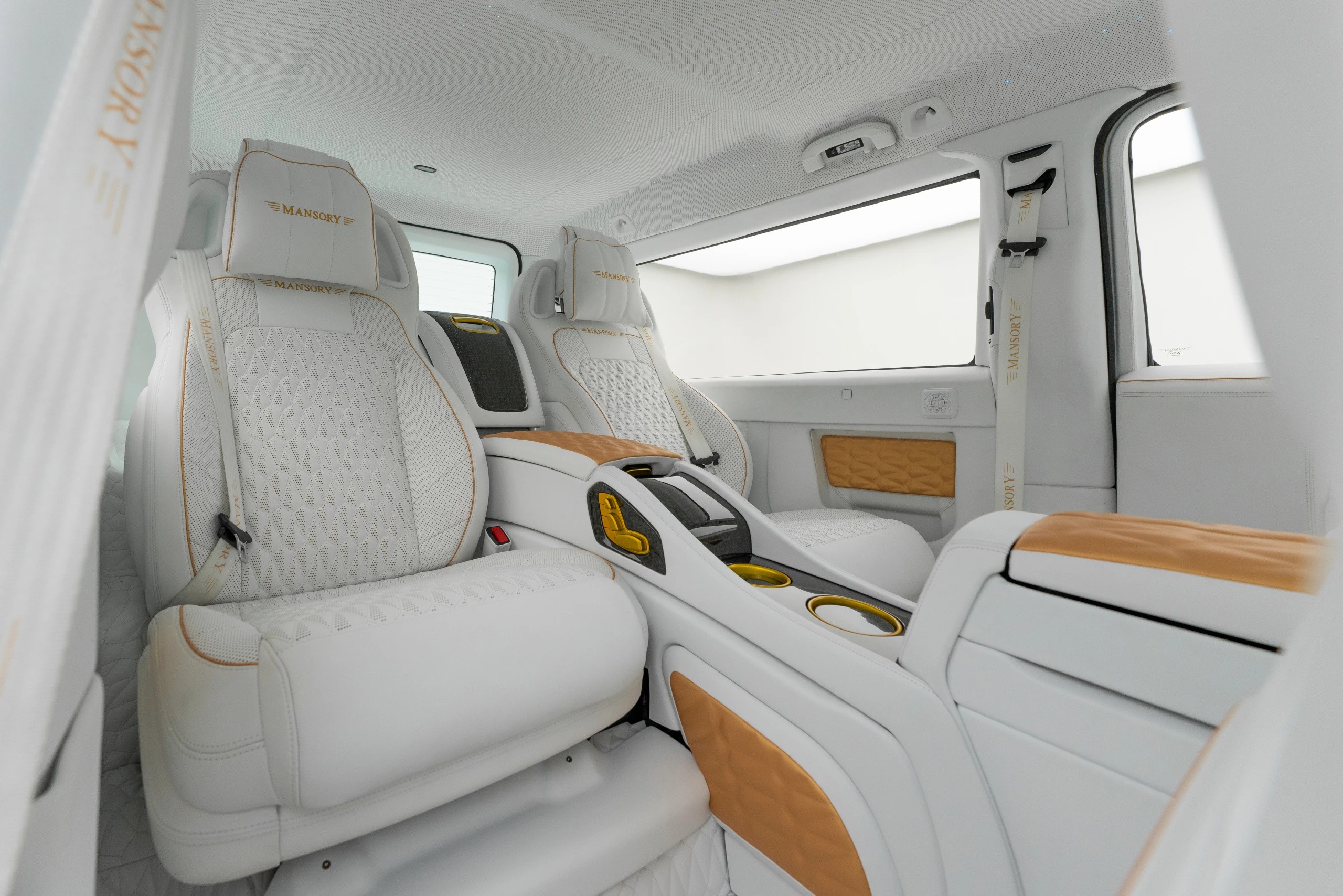 Mansory GRONOS Coupe EVO C (2023) – Interior