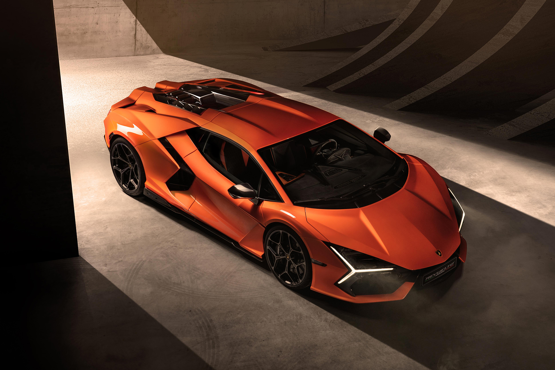 Lamborghini LB744 Revuelto (2023)