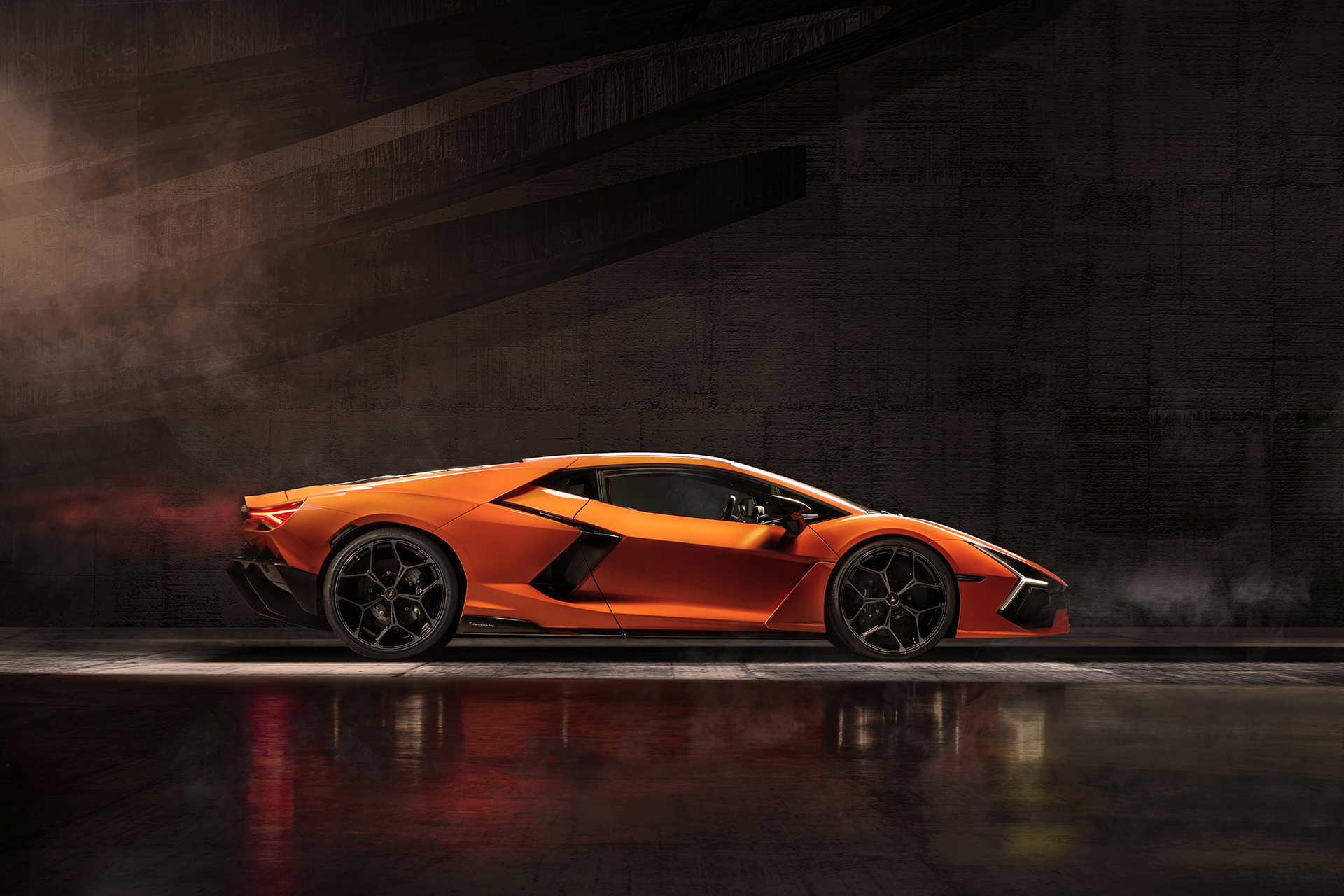 Lamborghini LB744 Revuelto (2023)