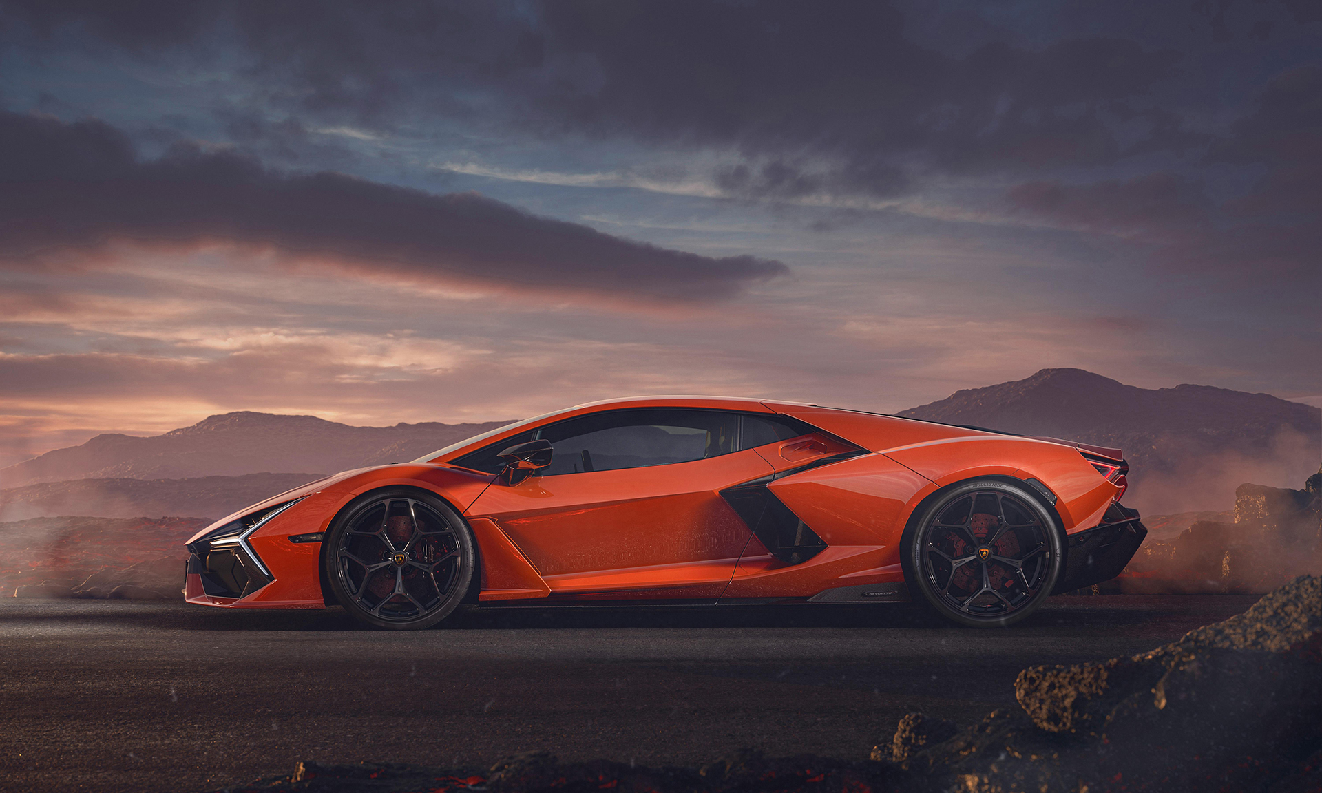 Lamborghini LB744 Revuelto (2023)