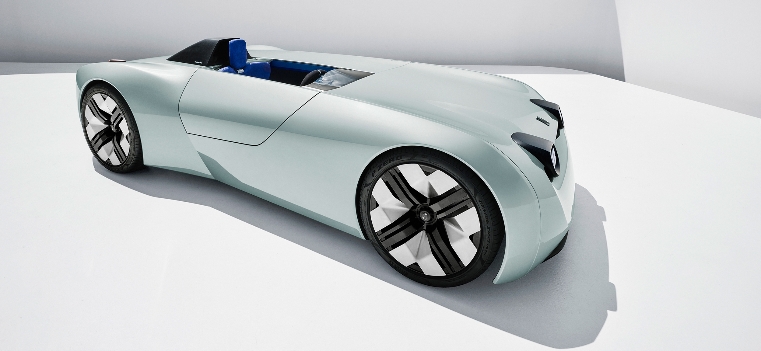 Triumph TR25 by Makkina (2023)