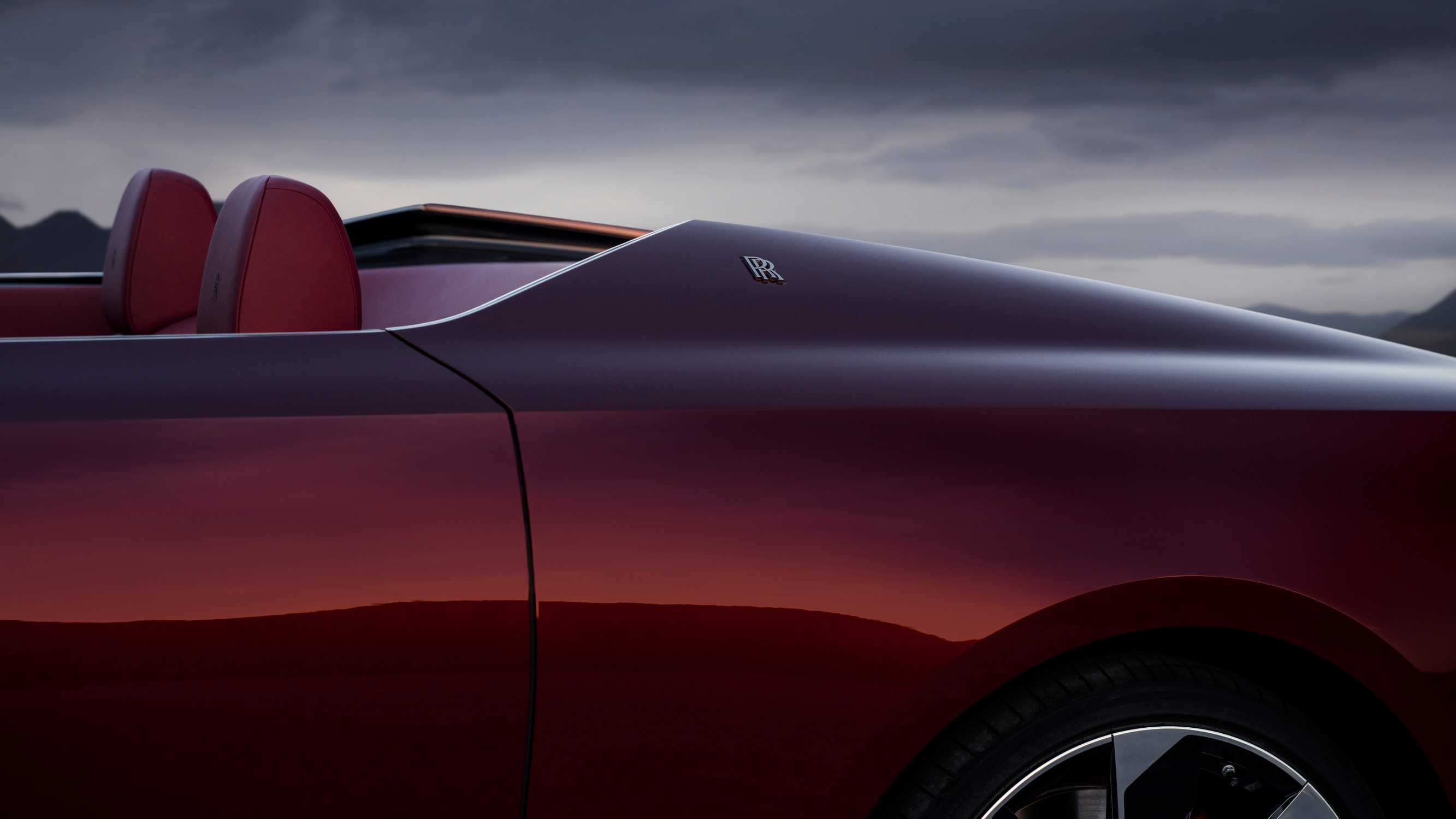 Rolls-Royce La Rose Noire Droptail (2023)