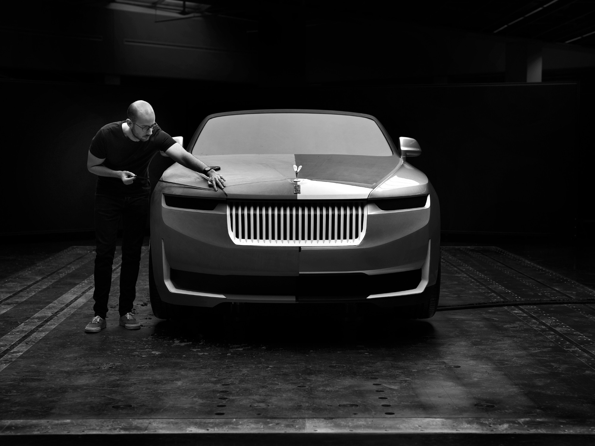 Rolls-Royce Droptail – Clay Modelling