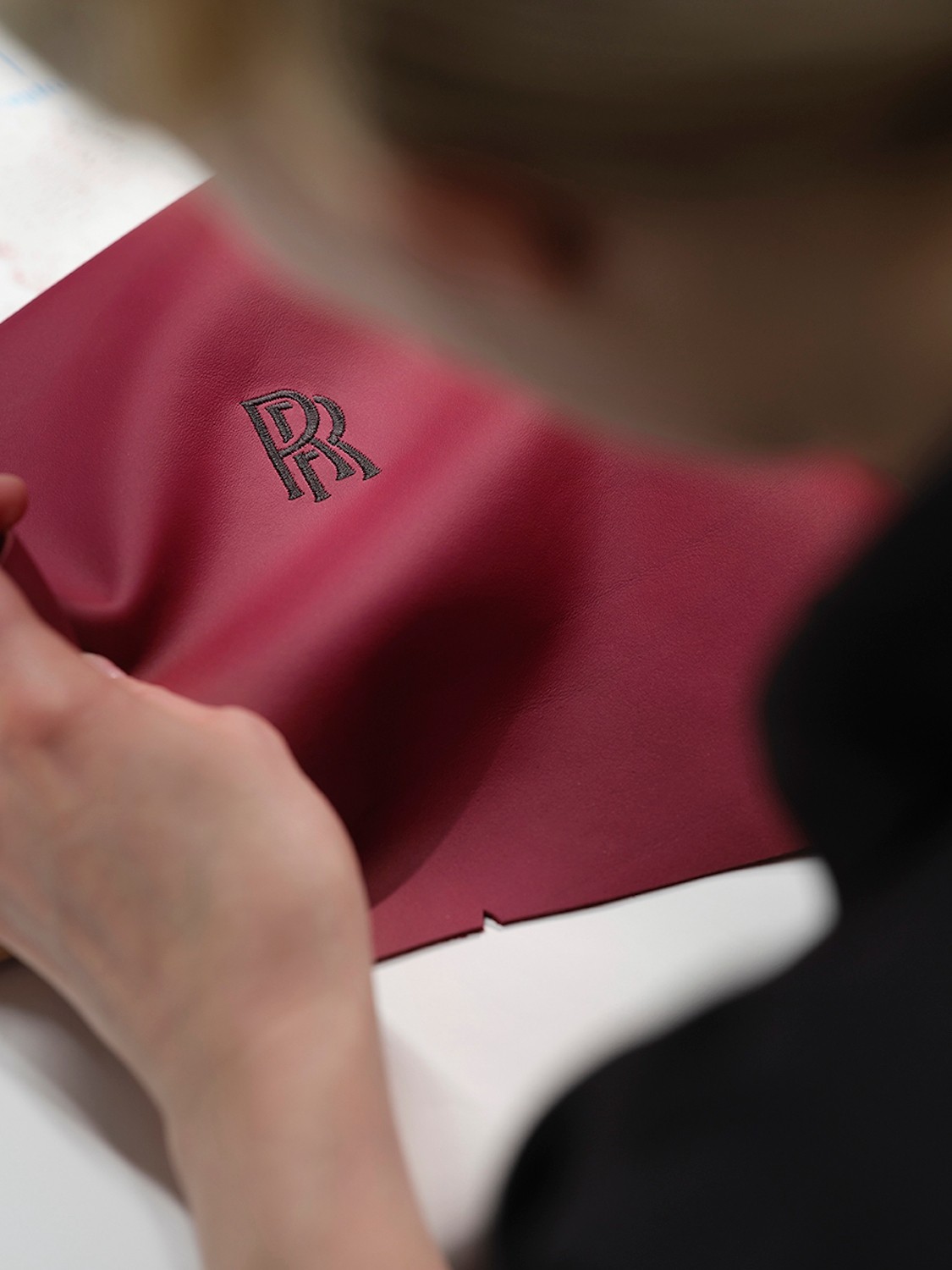 Rolls-Royce La Rose Noire Droptail (2023) – Wood and Leather