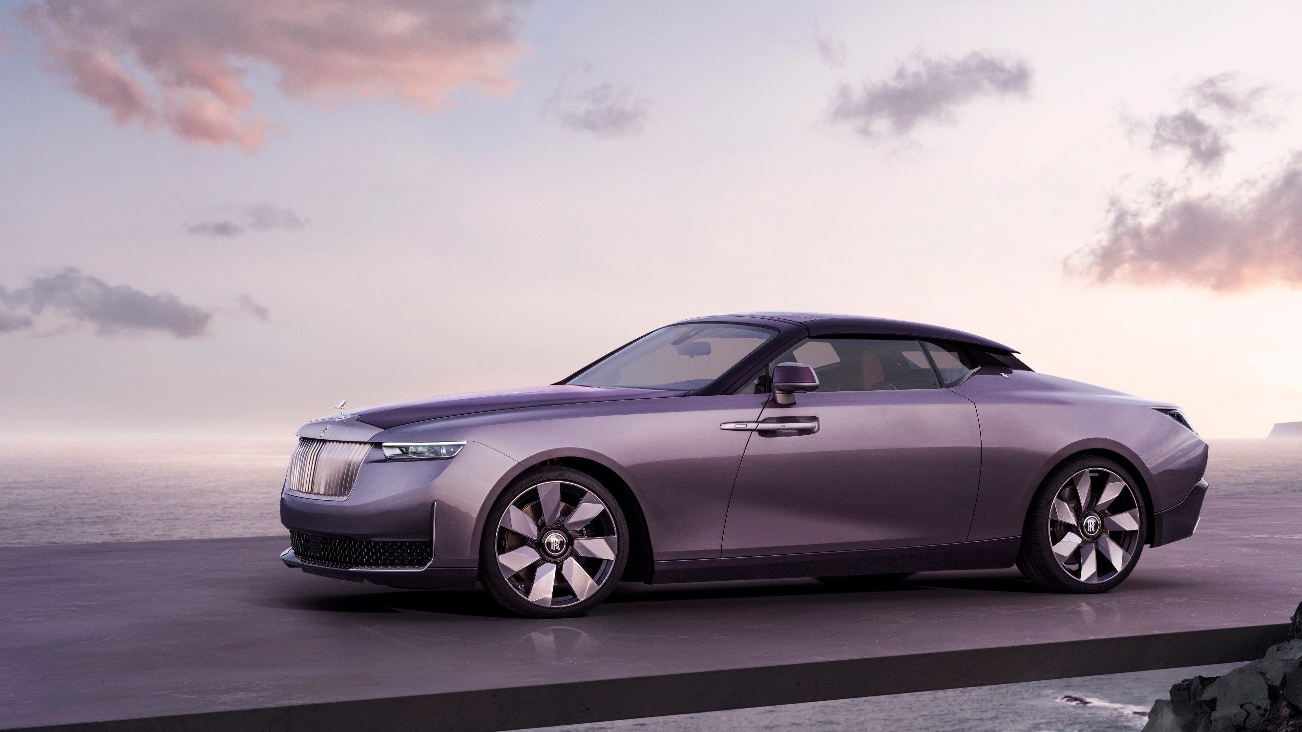 Rolls-Royce Amethyst Droptail (2023)