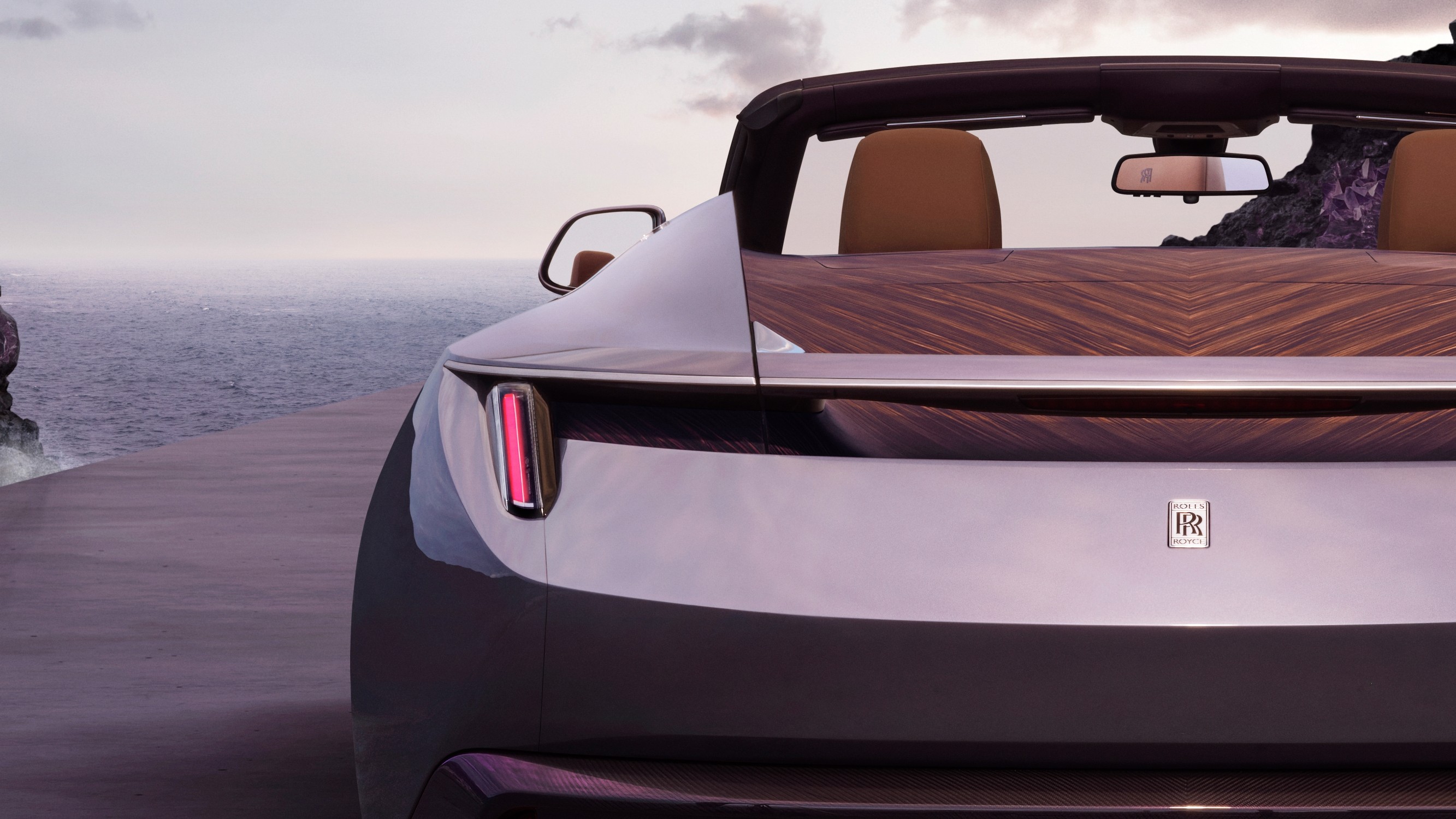 Rolls-Royce Amethyst Droptail (2023)