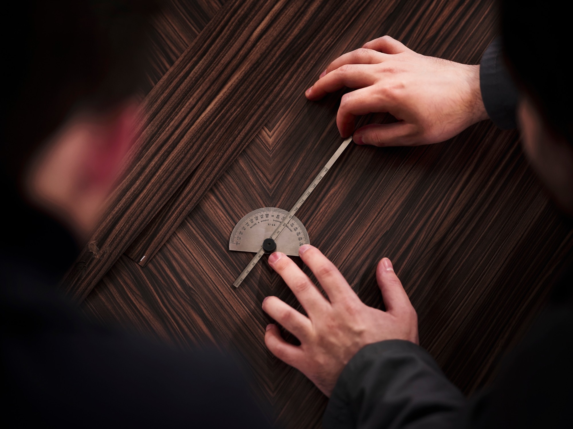 Rolls-Royce Amethyst Droptail (2023) – Wood, Leather and Metal