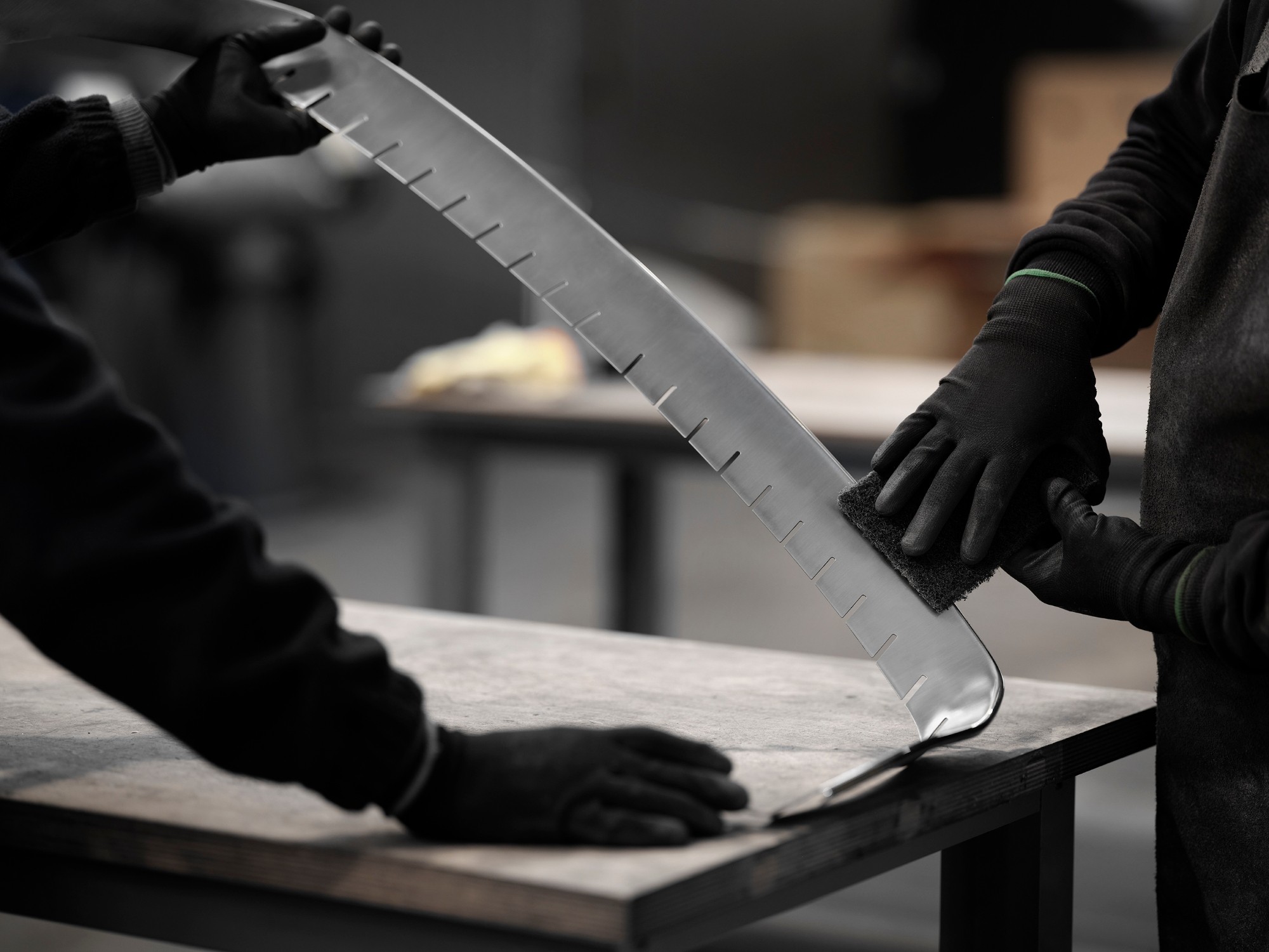 Rolls-Royce Amethyst Droptail (2023) – Wood, Leather and Metal