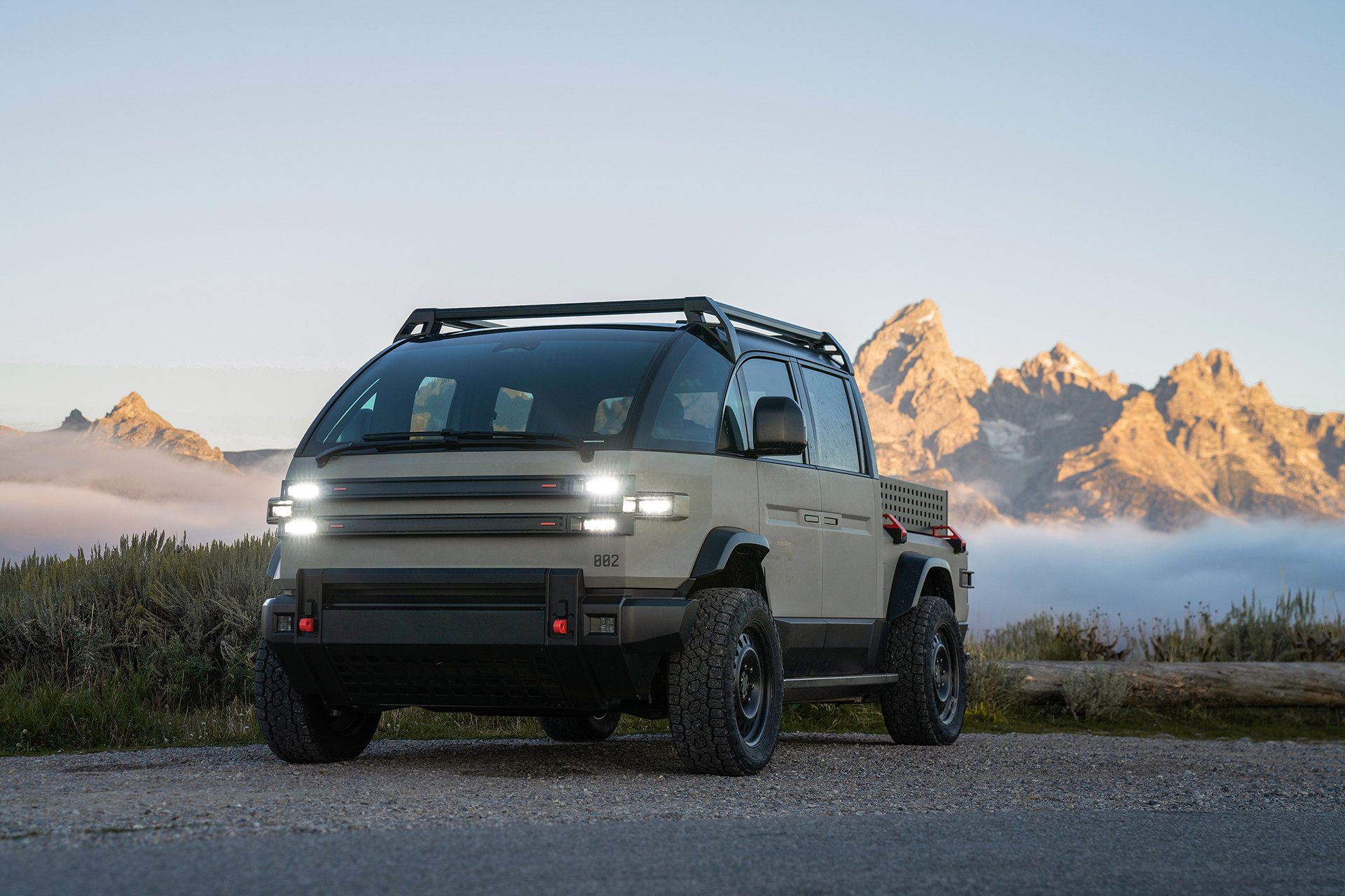 Canoo American Bulldog (2023): Tough Military-Themed Electric Pickup