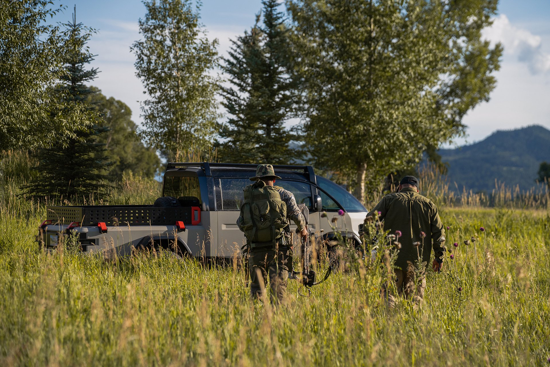 Canoo American Bulldog (2023): Tough Military-Themed Electric Pickup