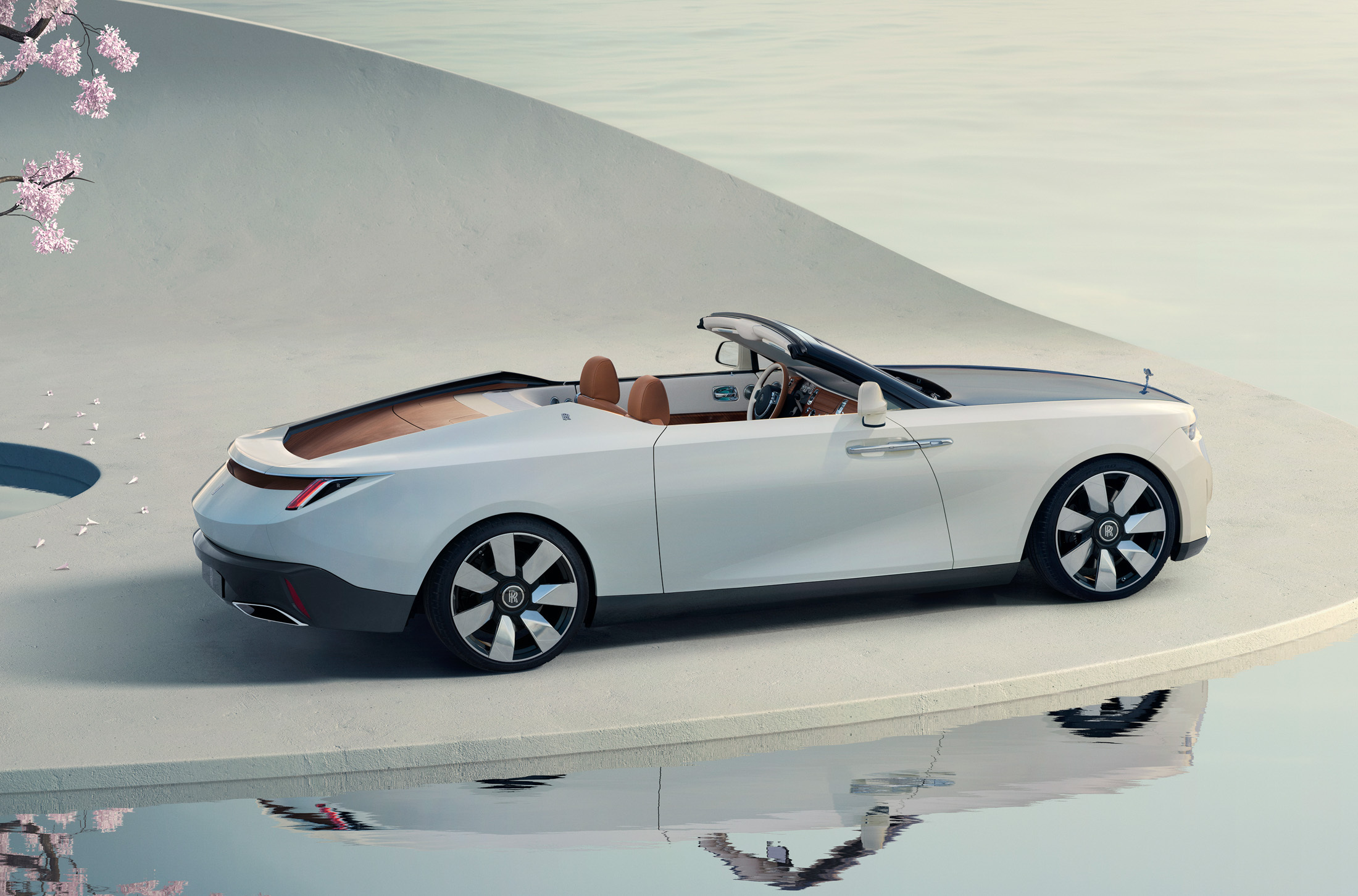 Rolls-Royce Arcadia Droptail (2024)