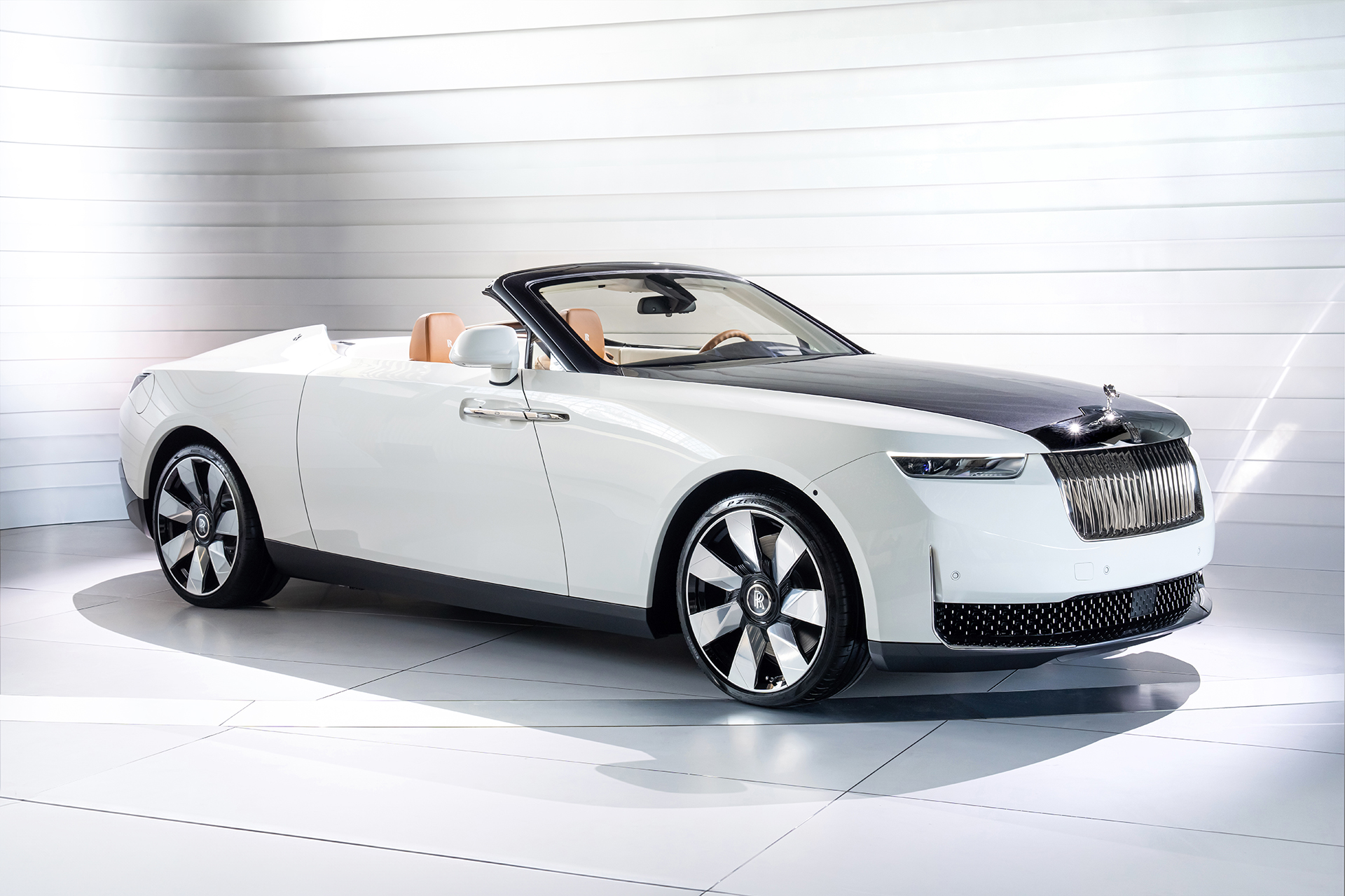 Rolls-Royce Arcadia Droptail (2024)