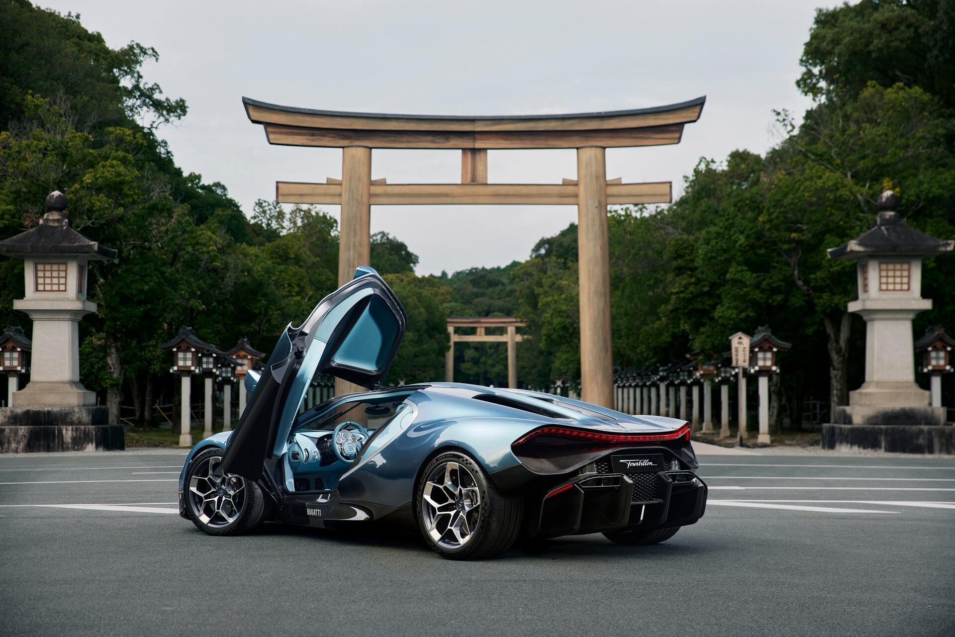 Bugatti Tourbillon (2026) – Asian debut