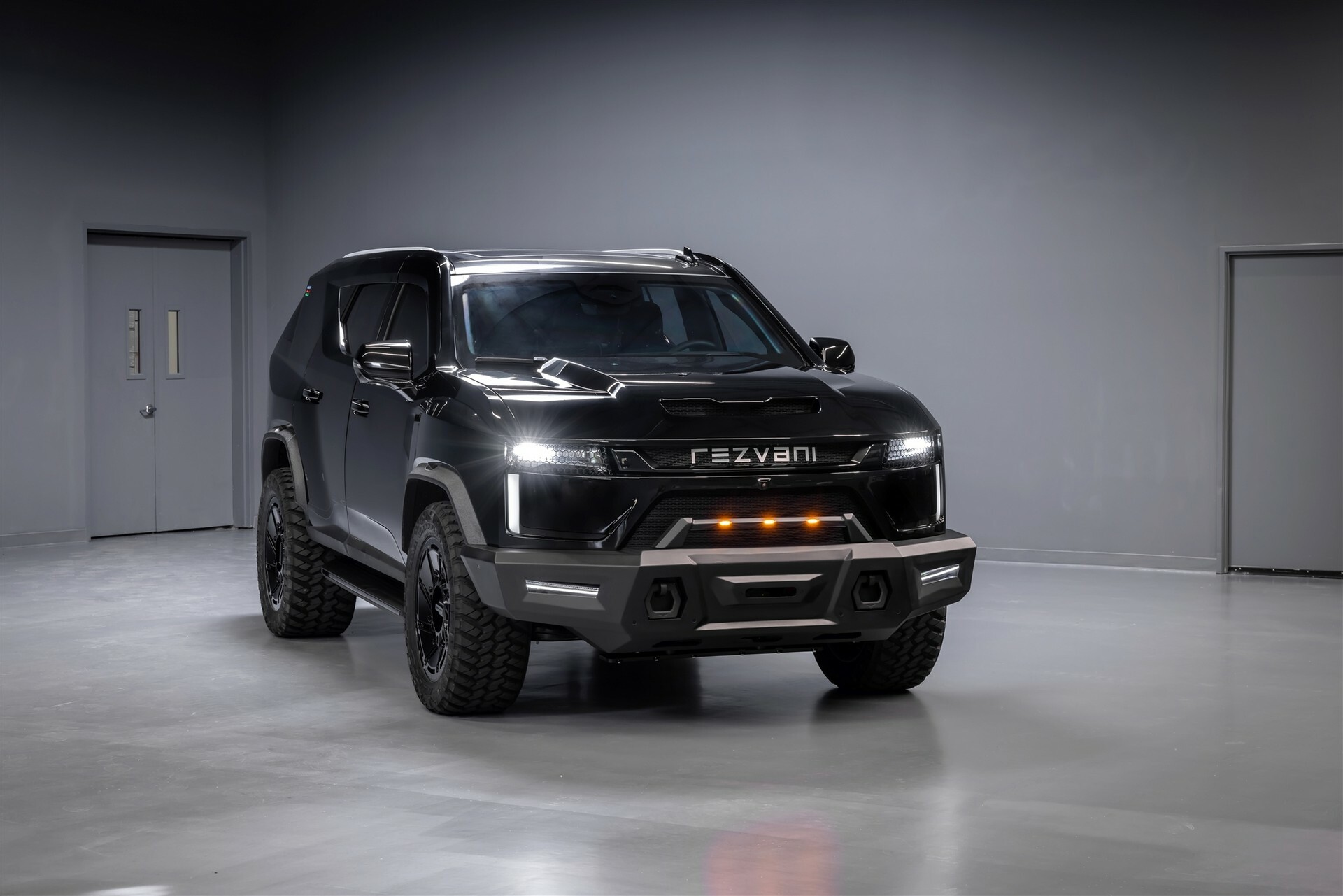 Rezvani Arsenal (2024): Armored SUV based on the Cadillac Escalade