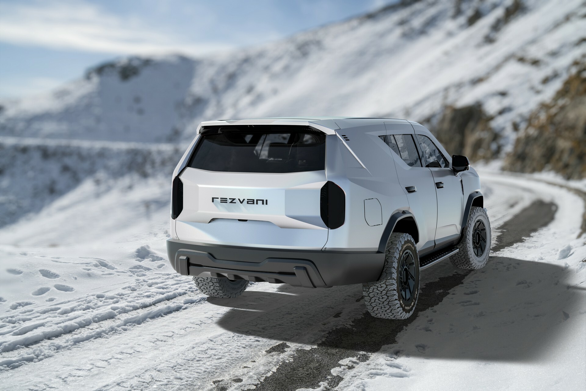 Rezvani Arsenal (2024): Armored SUV based on the Cadillac Escalade