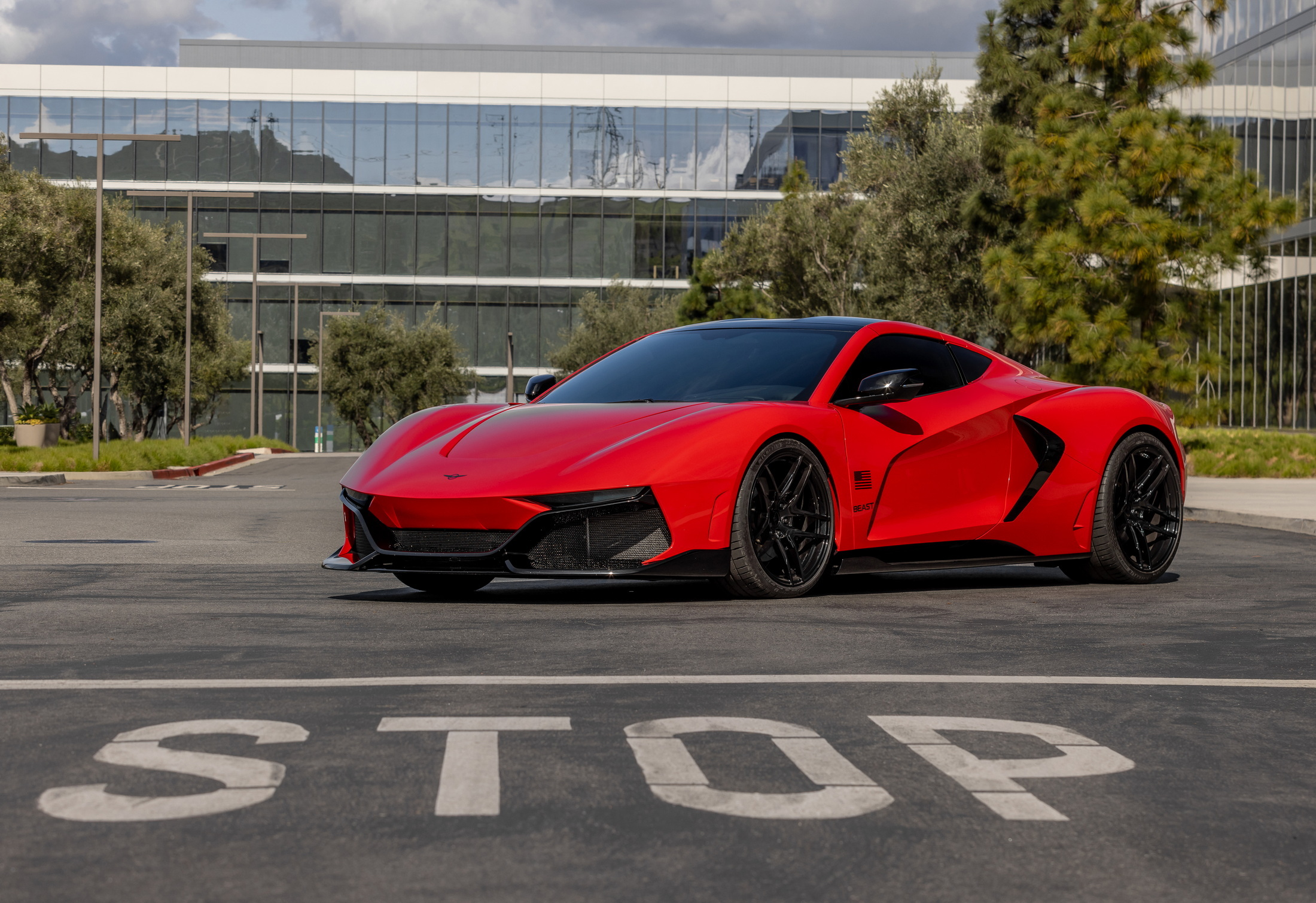 Rezvani Beast (2024): 1,000-HP, Bulletproof Supercar