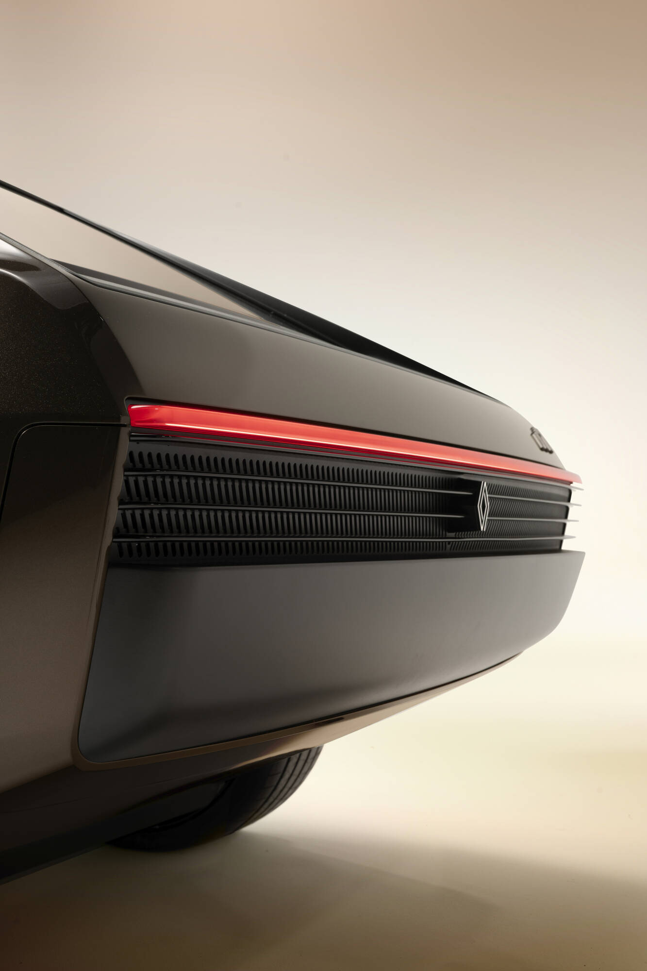 Renault R17 Electric Restomod x Ora Ïto (2024)