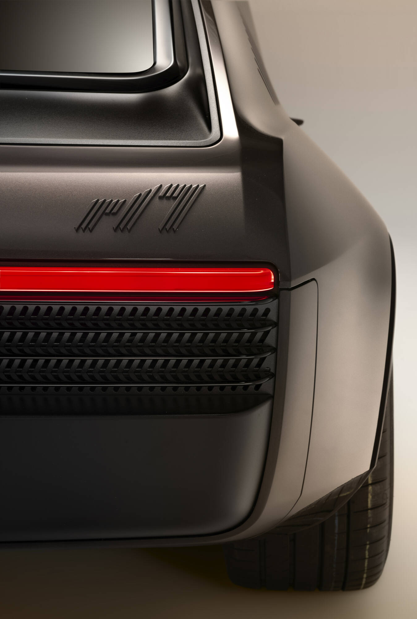 Renault R17 Electric Restomod x Ora Ïto (2024)