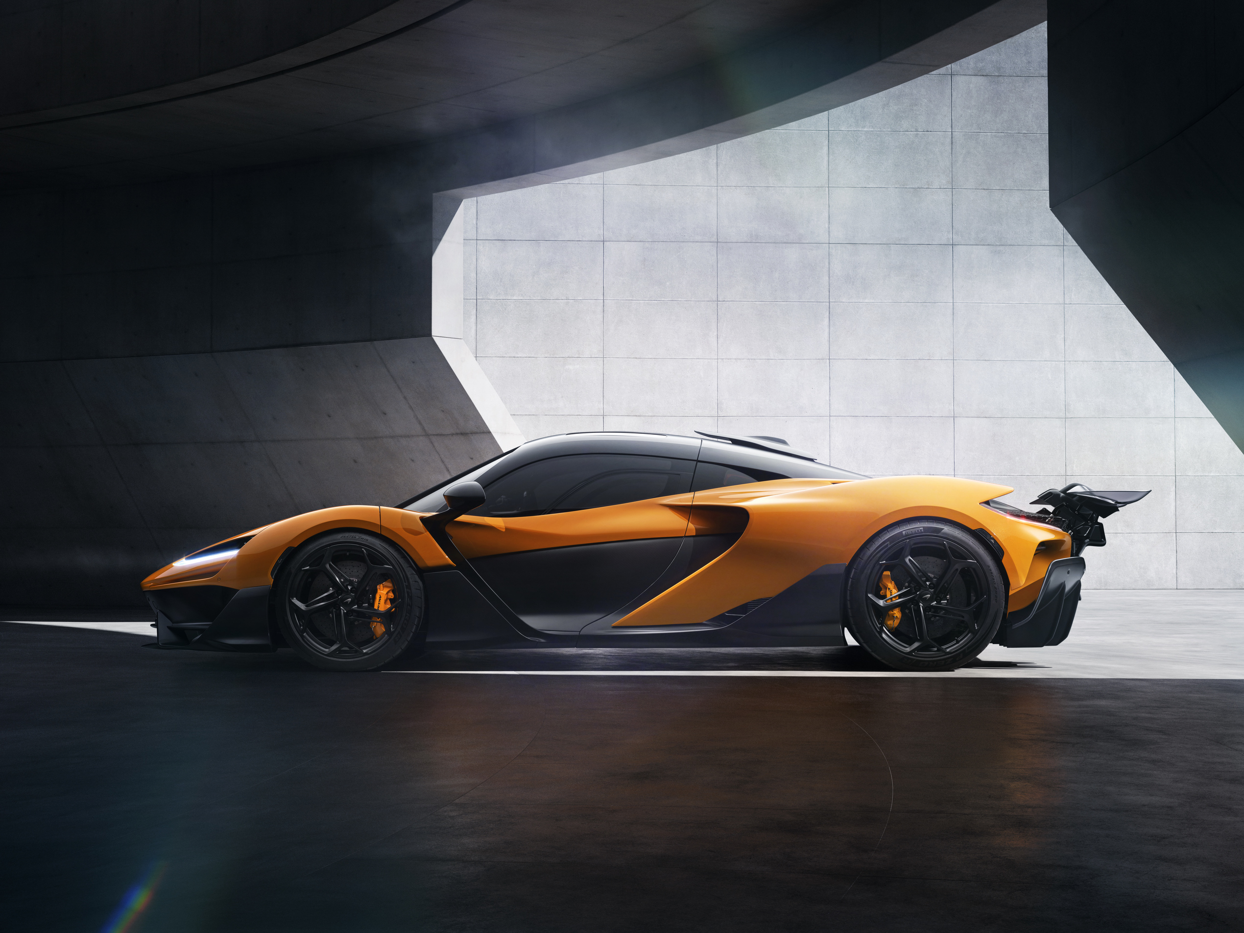 McLaren W1 (2025)