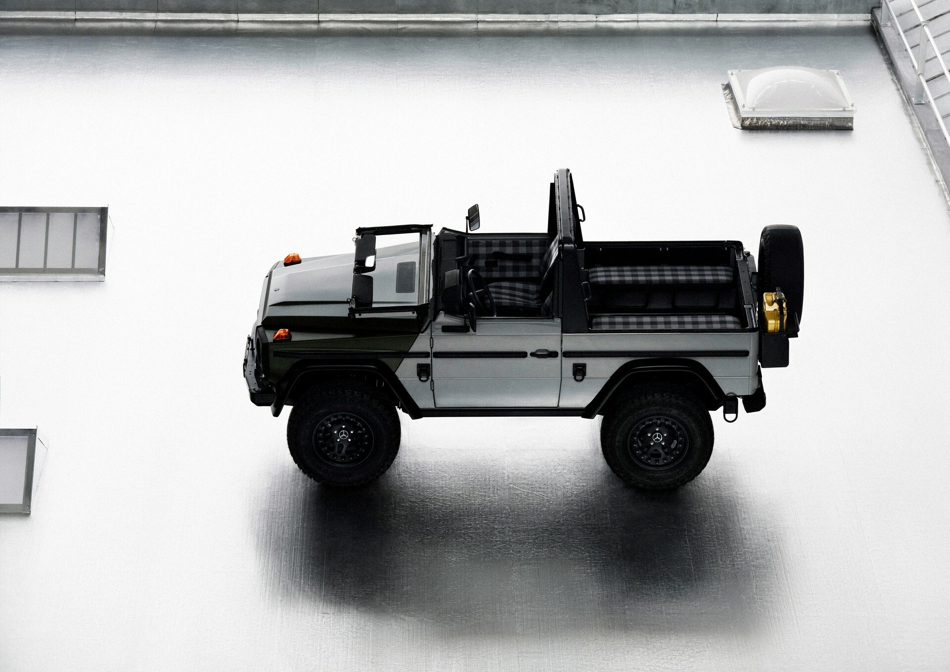 Mercedes-Benz x Moncler Project G-Class Past II Future (2024)