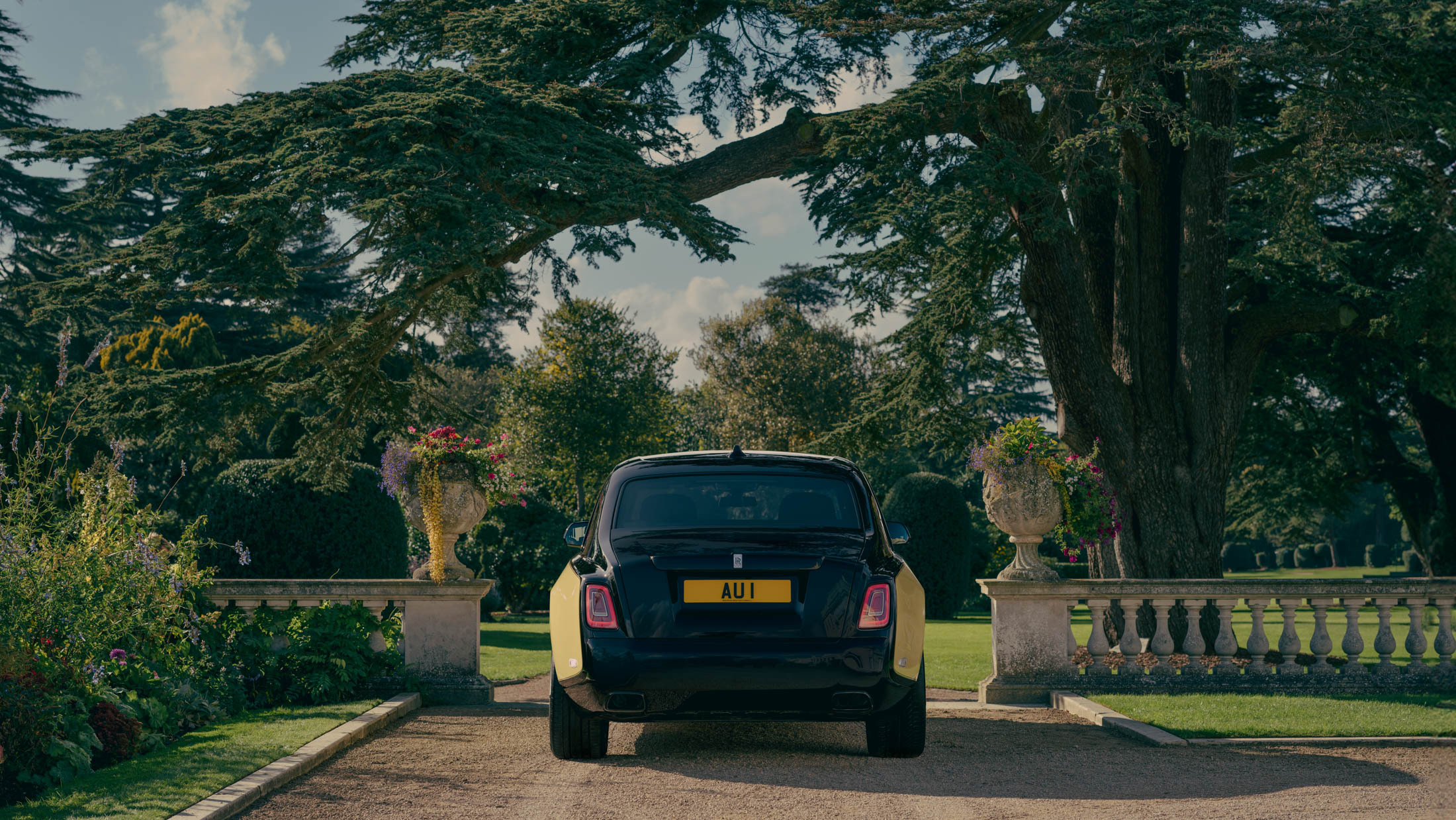 Rolls-Royce Phantom ‘Goldfinger’ (2024)