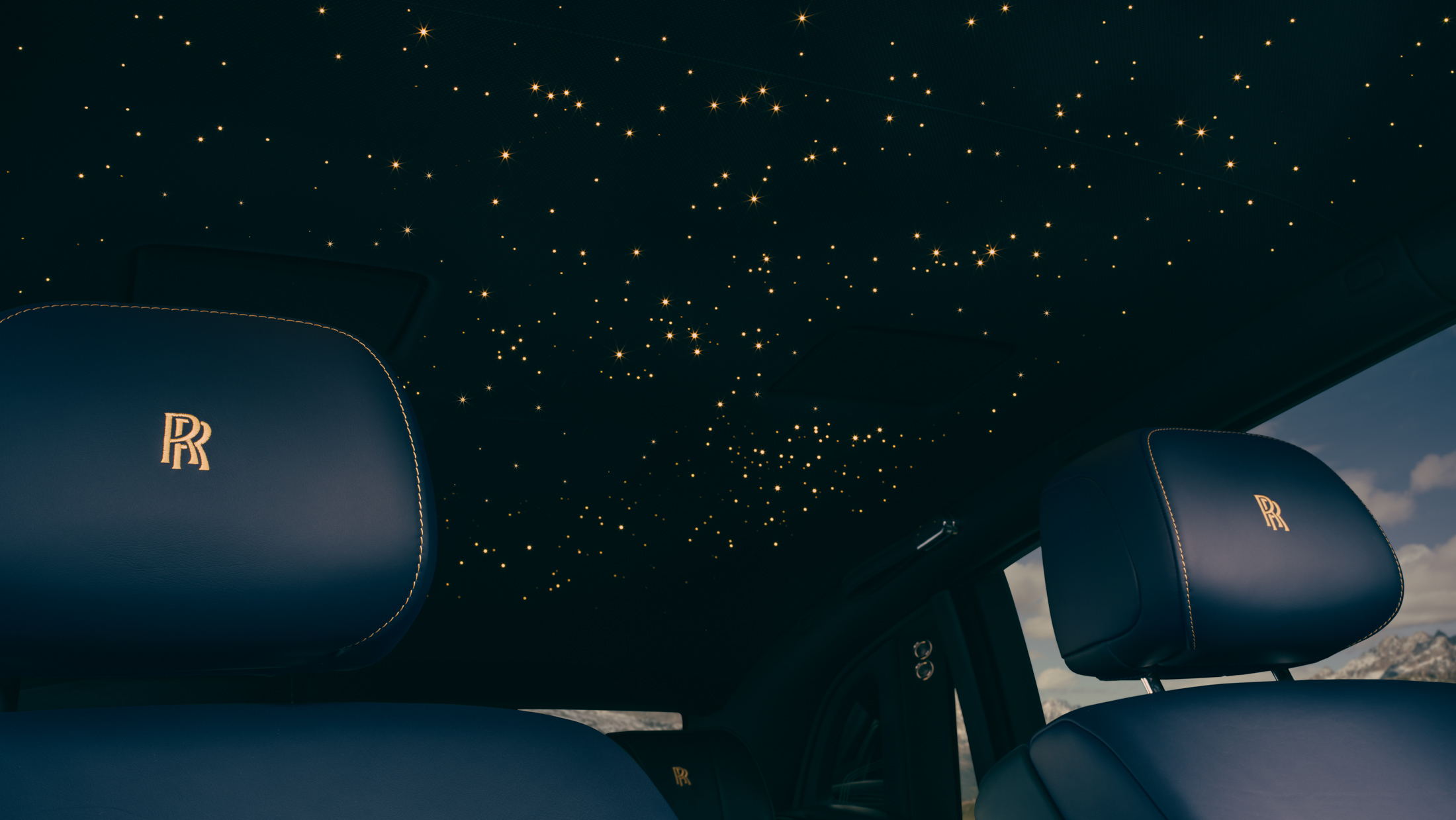 Rolls-Royce Phantom ‘Goldfinger’ (2024) – Interior