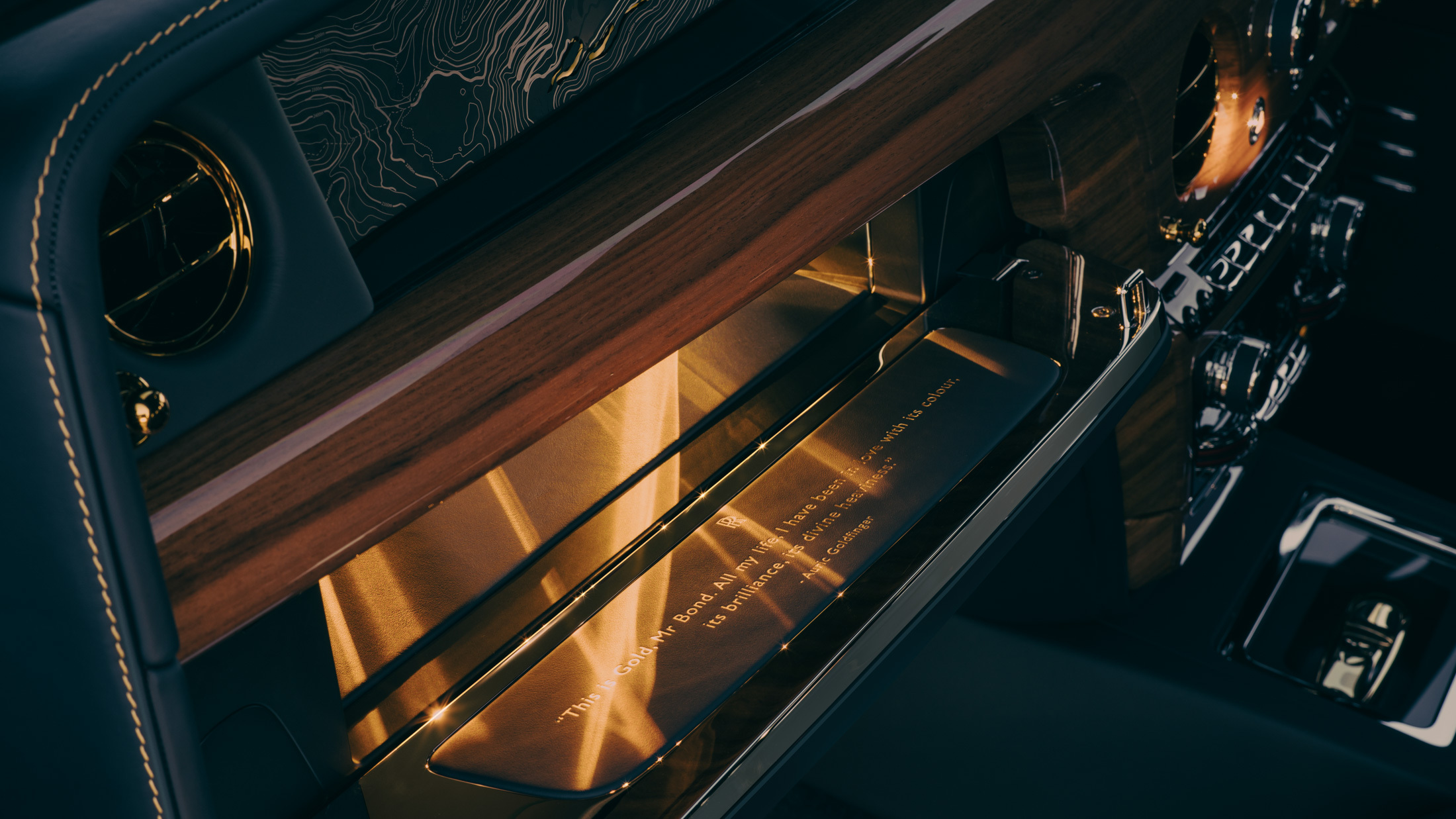 Rolls-Royce Phantom ‘Goldfinger’ (2024) – Interior