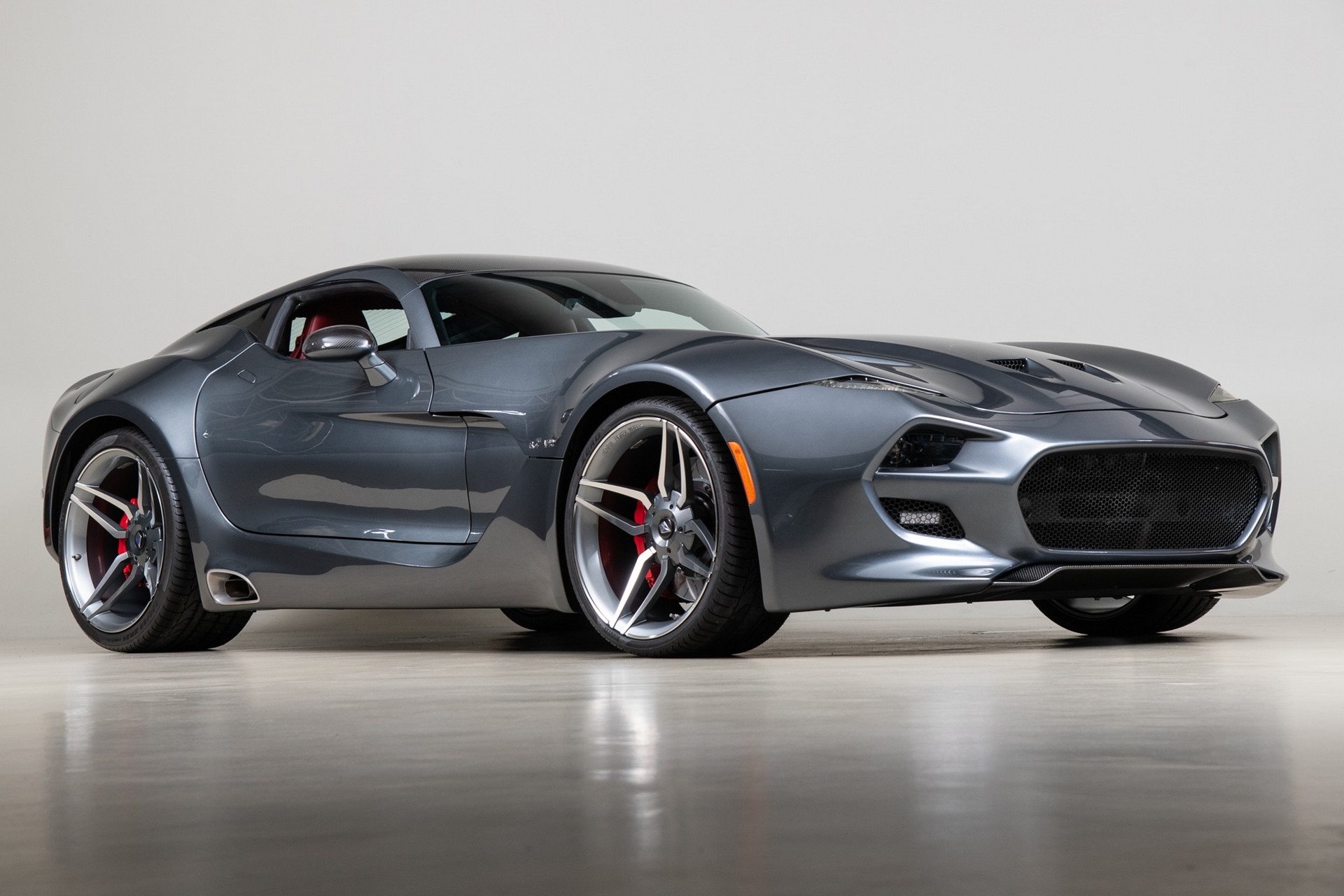 VLF Force 1 V10 (2018)