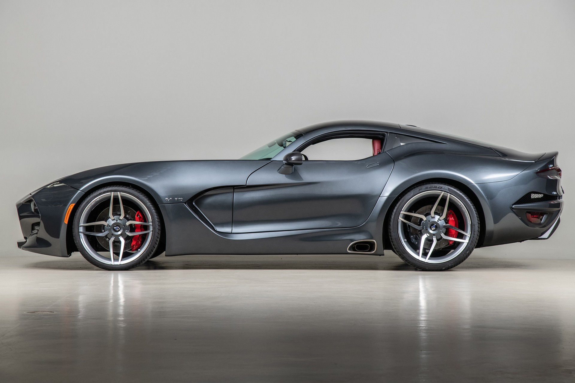 VLF Force 1 V10 (2018)
