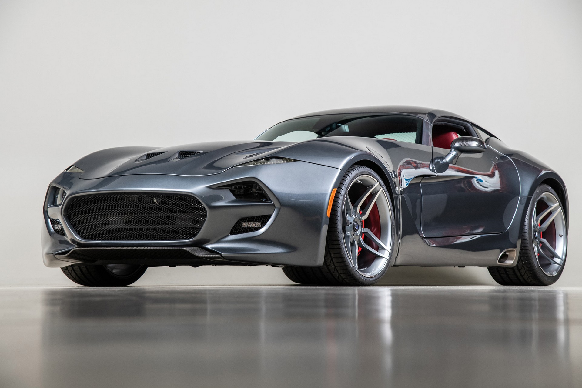 VLF Force 1 V10 (2018)
