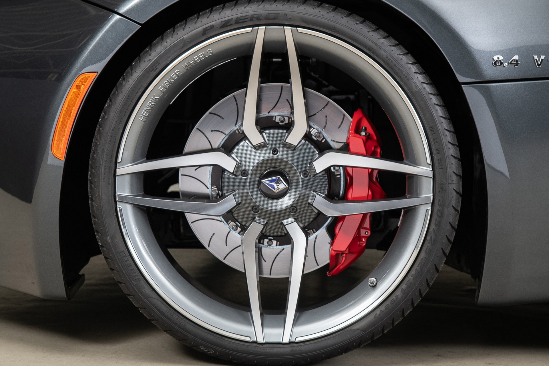 VLF Force 1 V10 (2018)