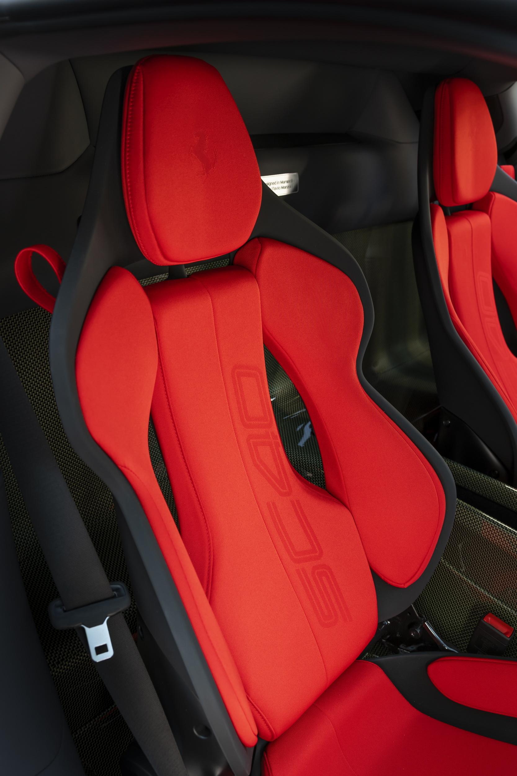 Ferrari SC40 (2025) – Interior