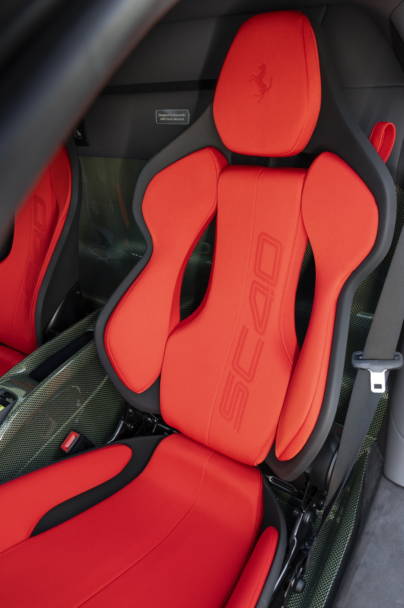 Ferrari SC40 (2025) – Interior