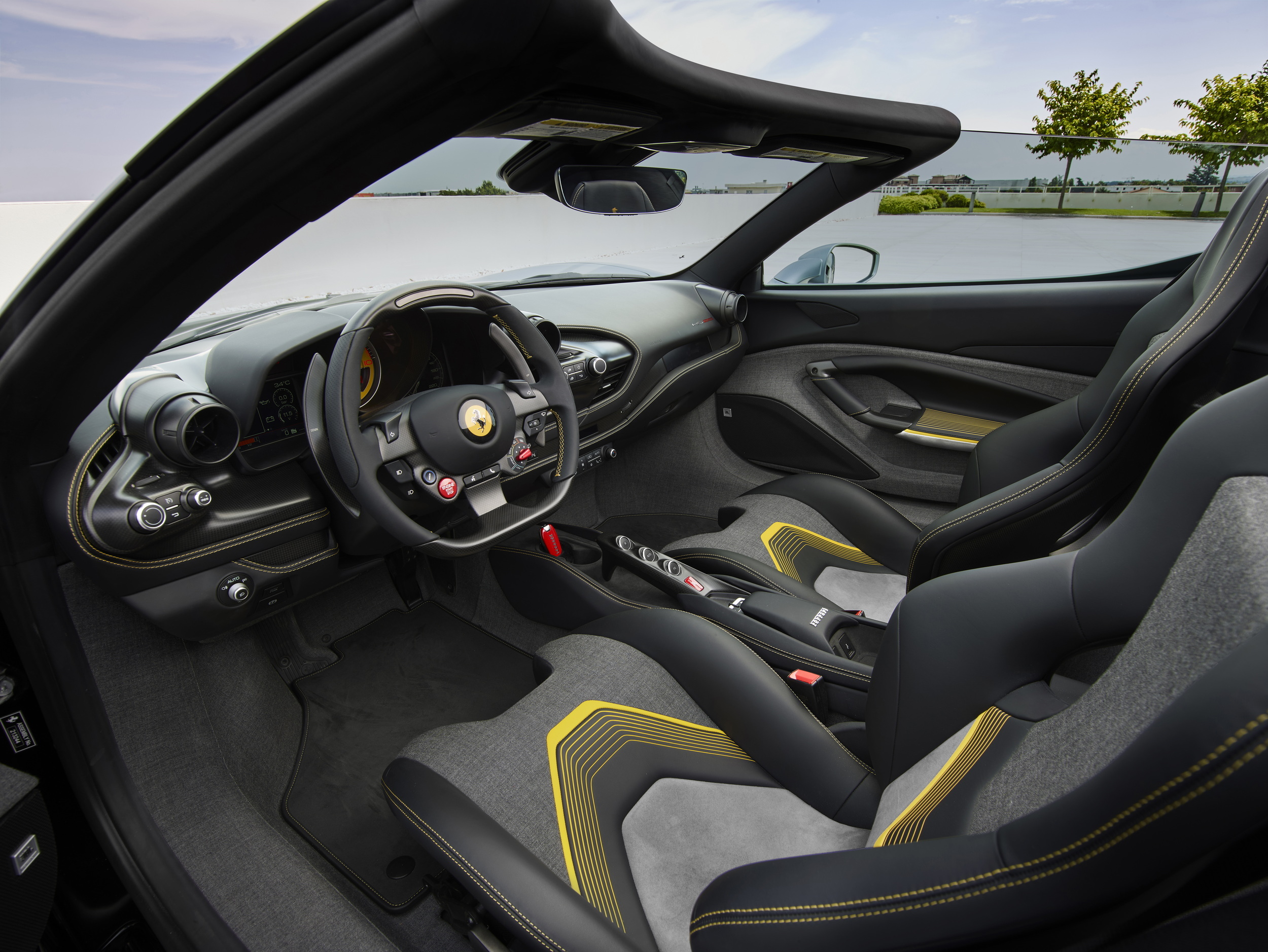 Ferrari HC25 (2026) – Interior