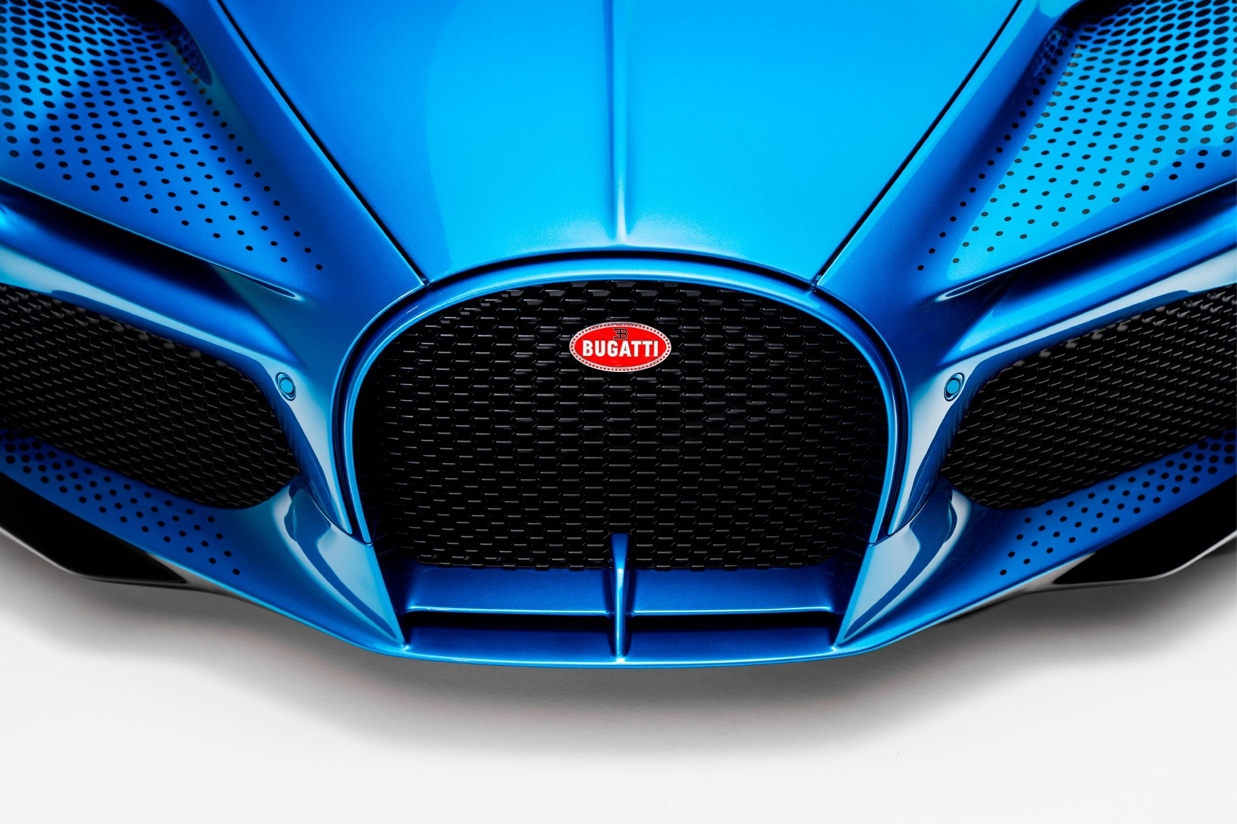 Bugatti W16 Mistral Fly Bug (2026 )