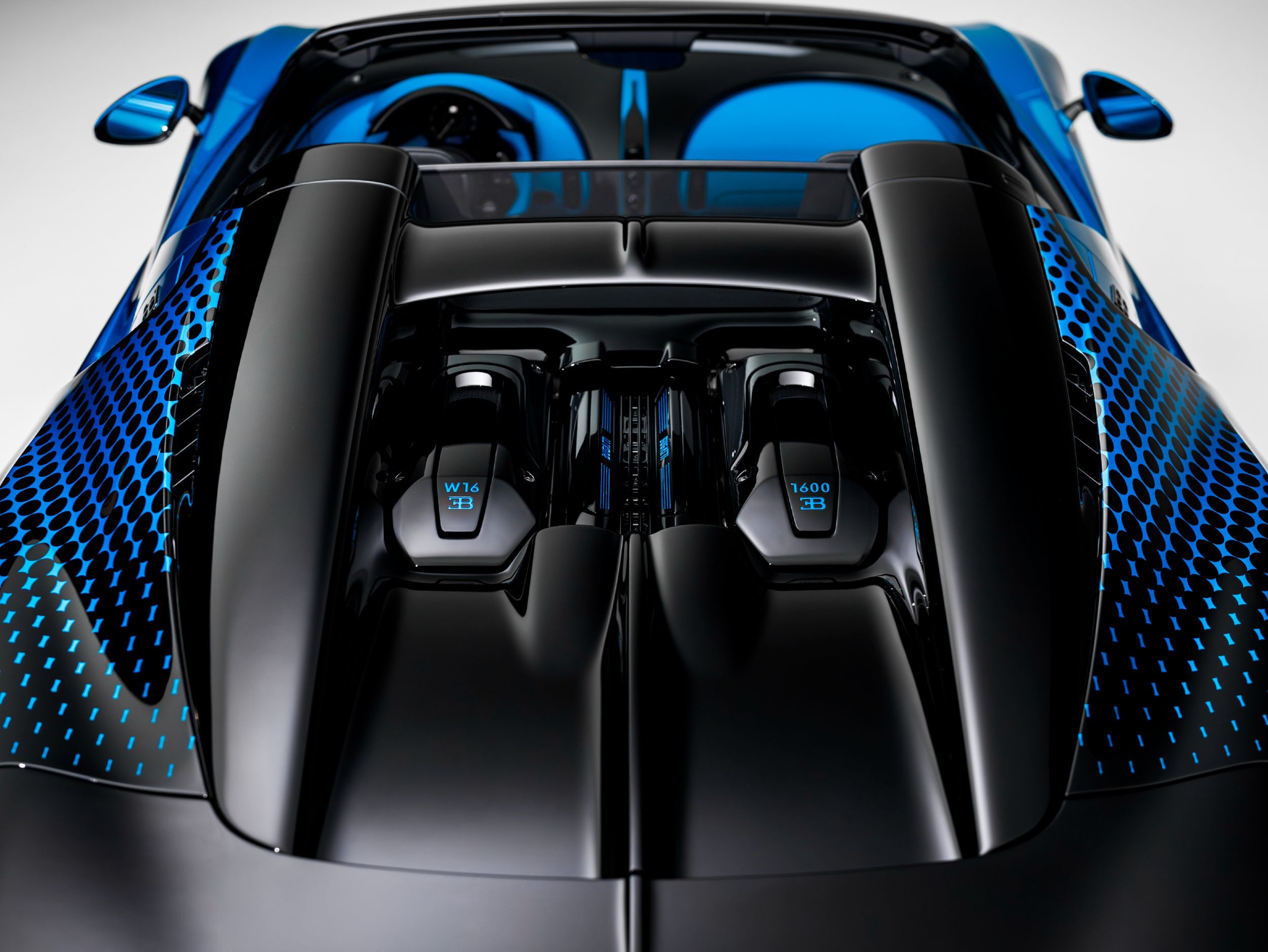 Bugatti W16 Mistral Fly Bug (2026 )