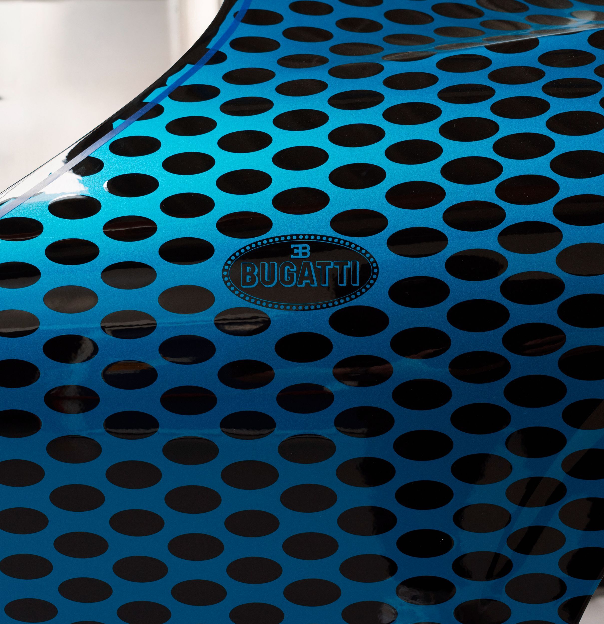 Bugatti W16 Mistral Fly Bug (2026 )
