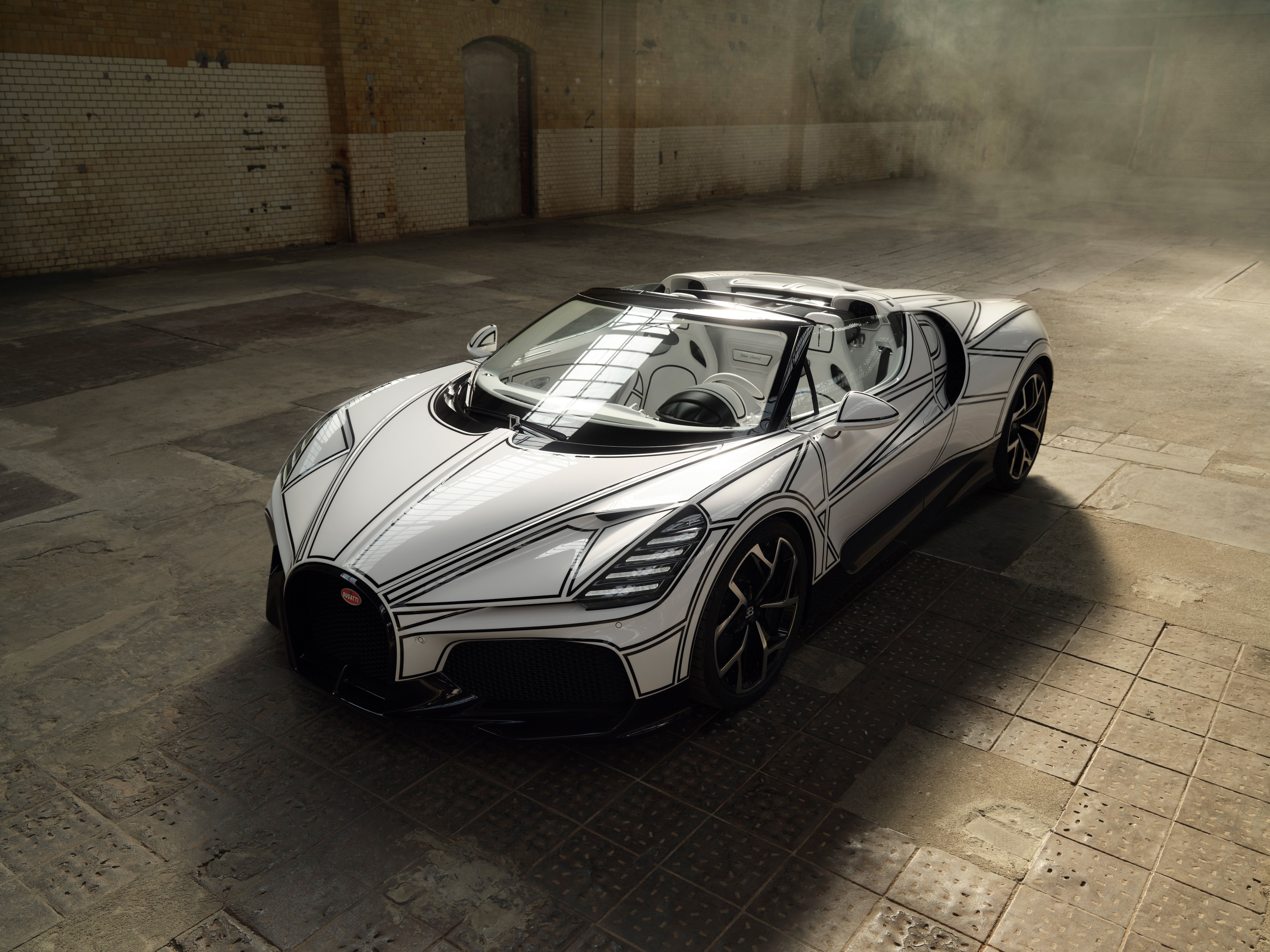 Bugatti W16 Mistral Blanc Éternel (2026)