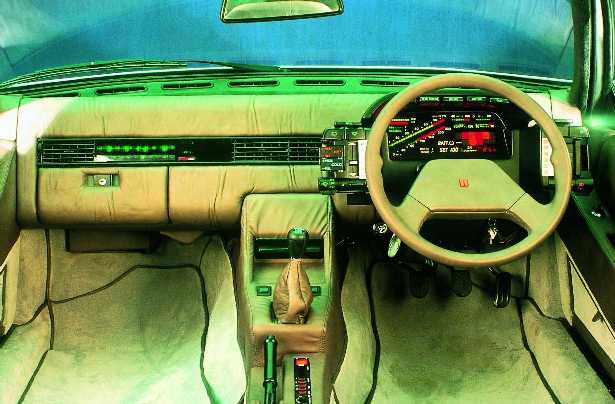 Isuzu Asso di Fiori (ItalDesign), 1979 - Interior