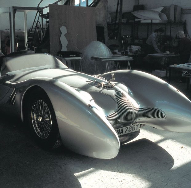 Colani Horch V16, 1996 – Mega-Roadster