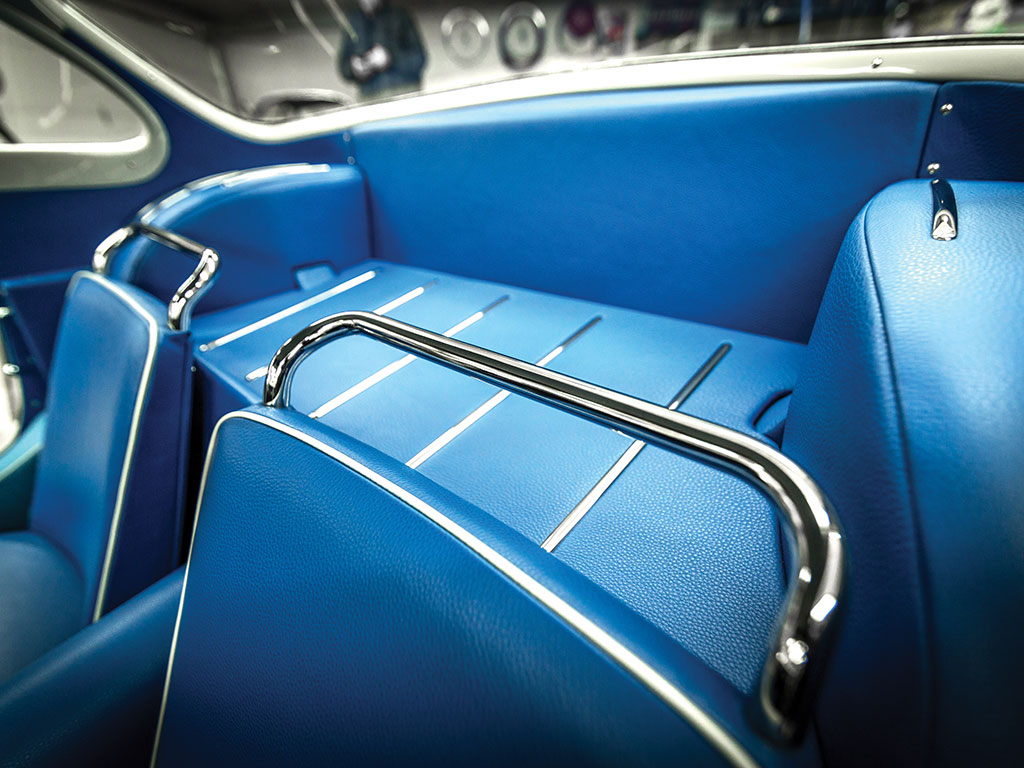 Abarth Fiat 1100 (Ghia), 1953 - Interior - Photo: RM Sotheby's