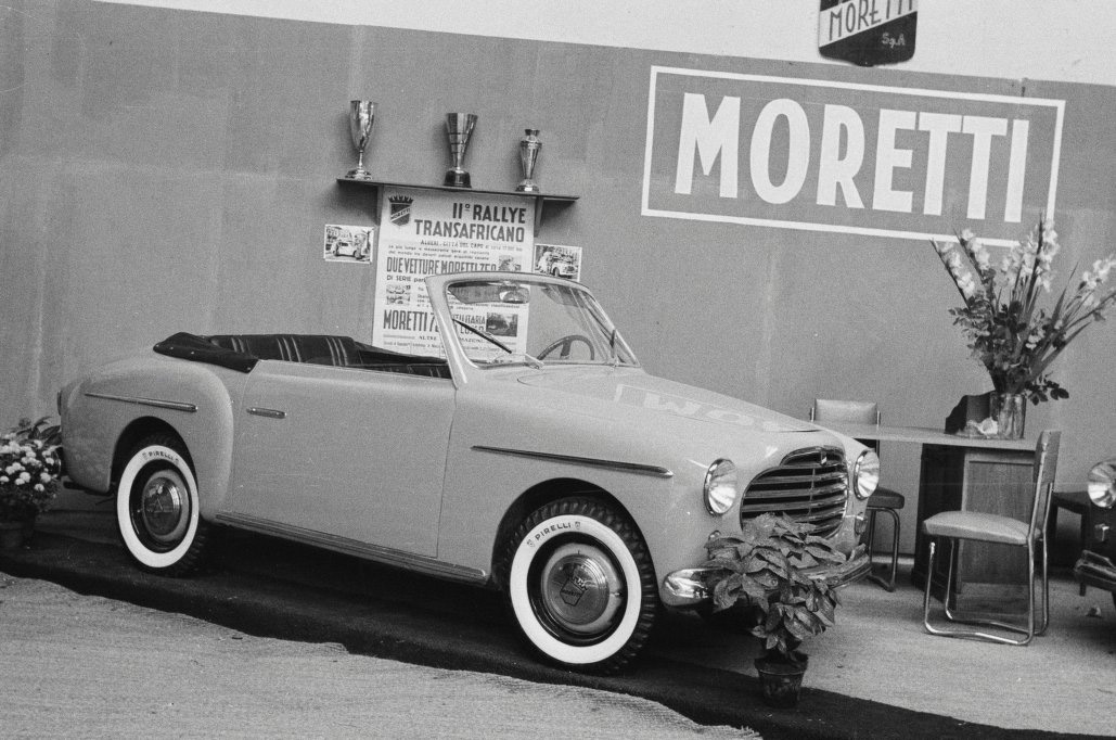 Moretti 750 Cabriolet 1a serie, 1953 - Paris Auto Show