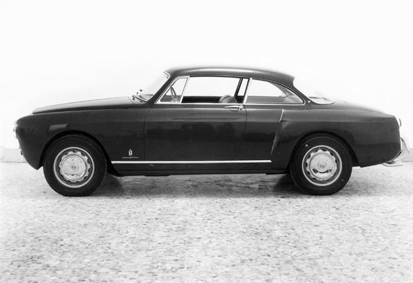 Alfa Romeo 1900 TI Coupe (Pininfarina), 1954